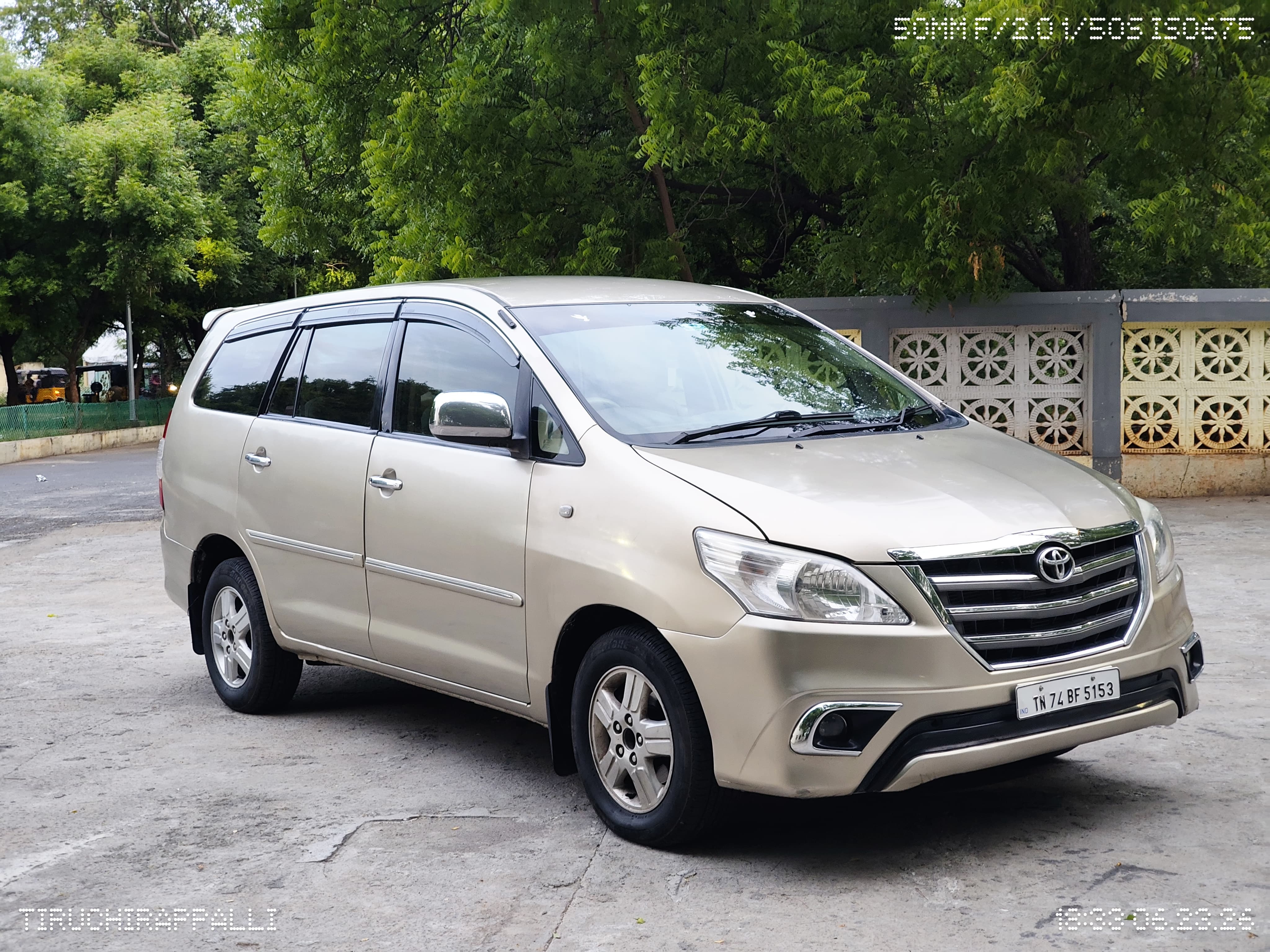 Toyota Innova - Image 7