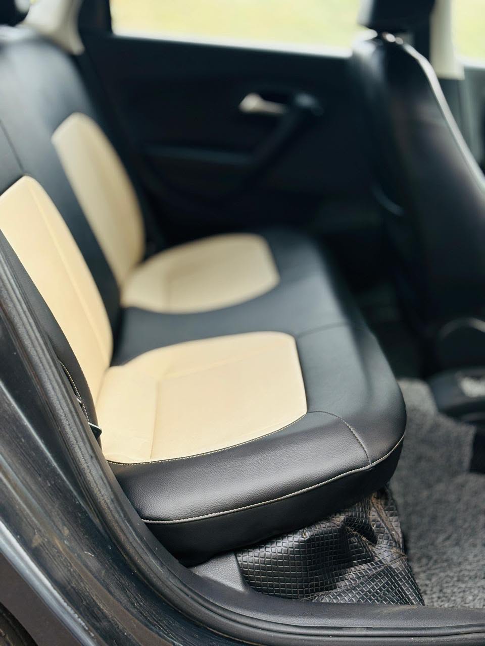 Volkswagen Polo - Image 5