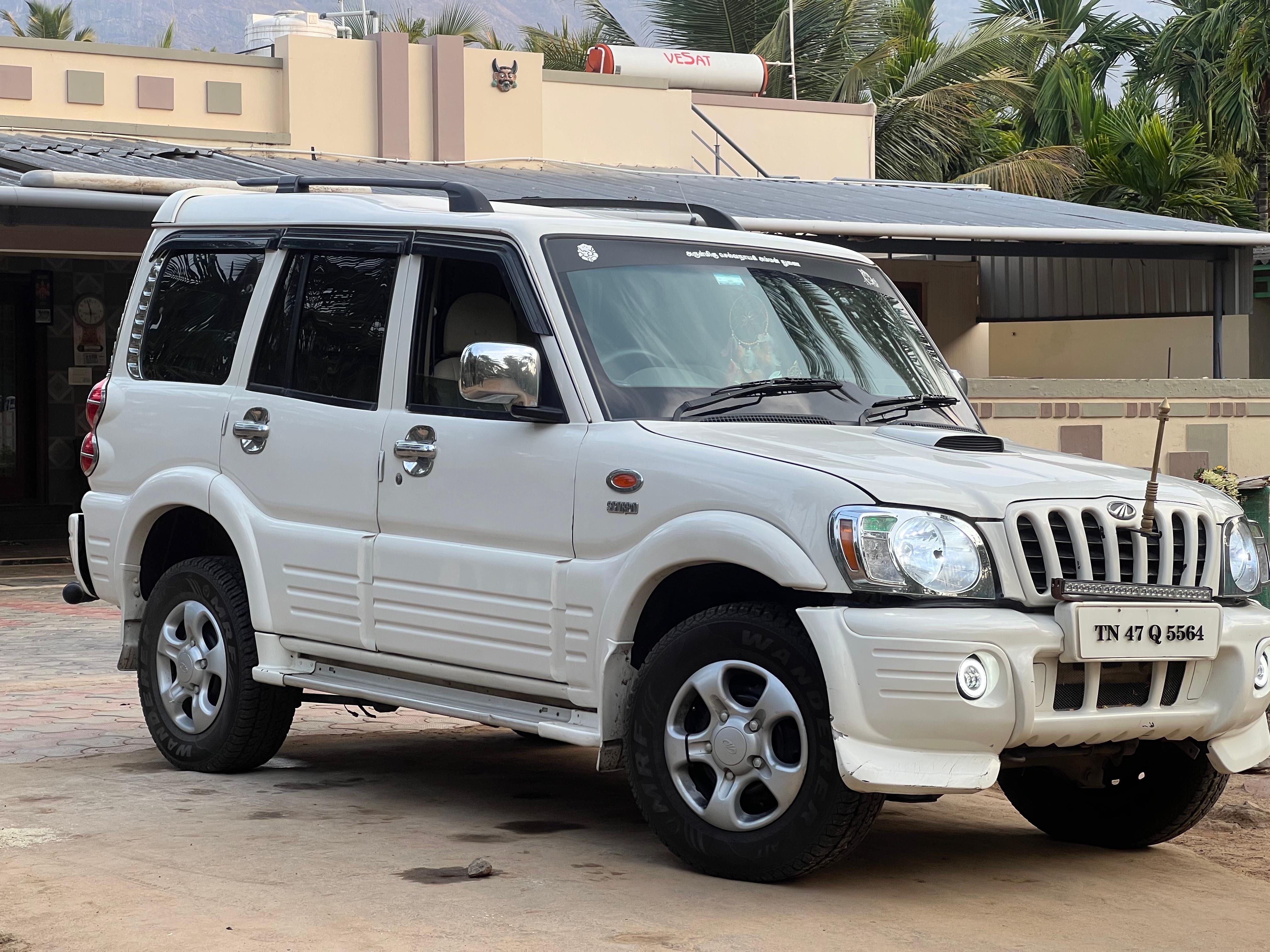 Mahindra Scorpio - Image 6