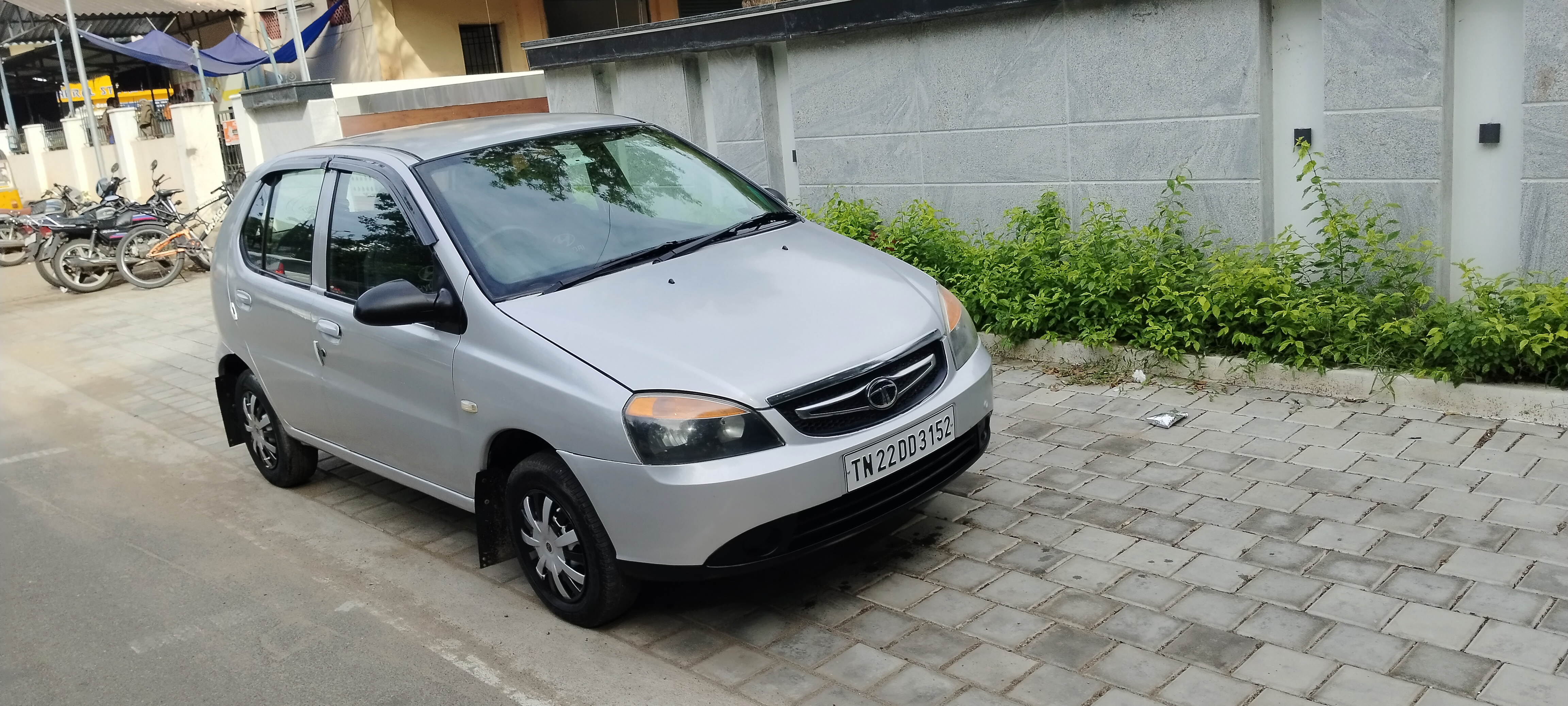 Tata Indica - Image 2