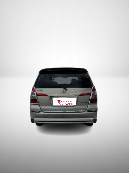 Toyota Innova - Image 5