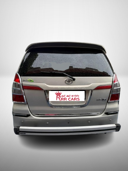 Toyota Innova - Image 3