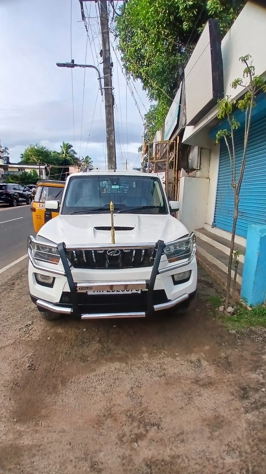 Mahindra Scorpio - Image 4