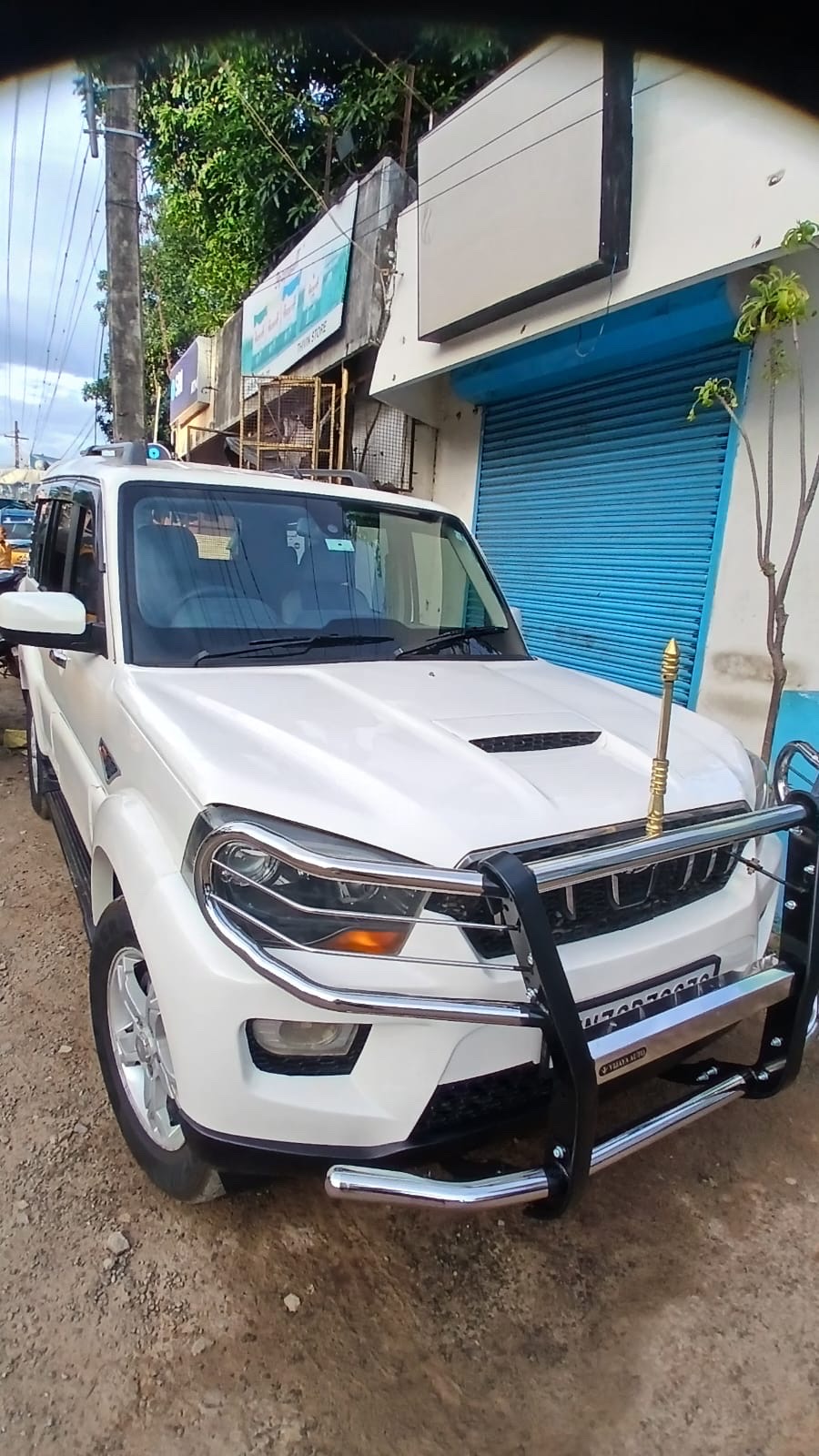 Mahindra Scorpio