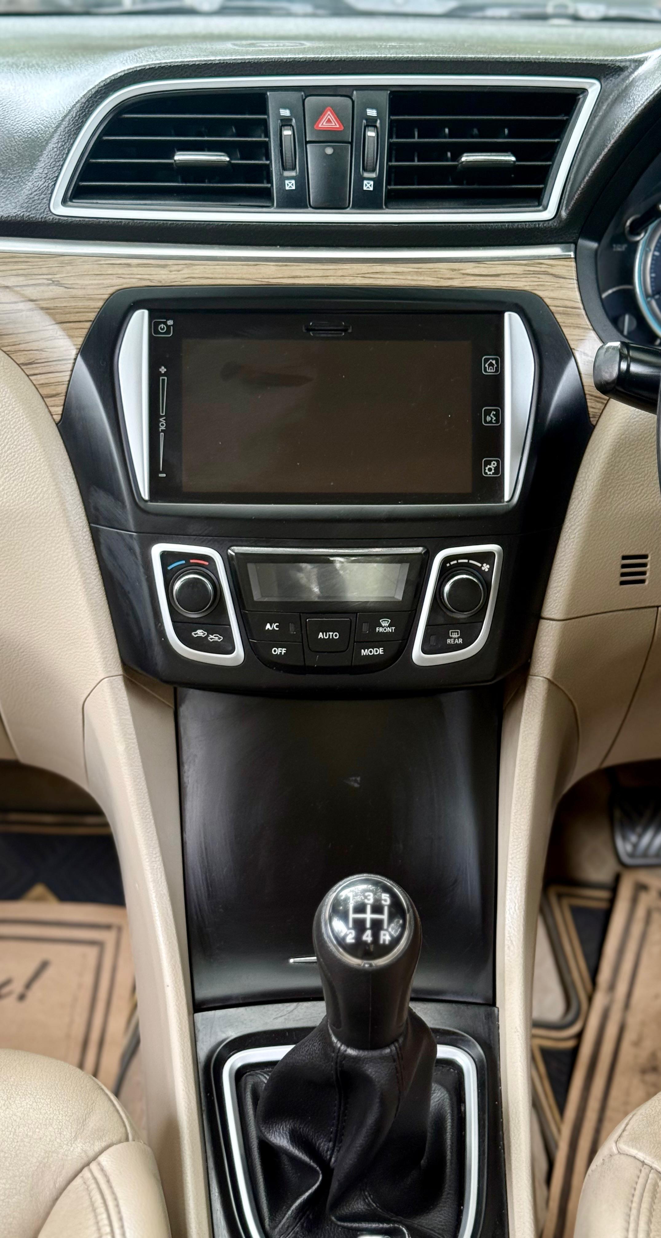 Maruti Suzuki Ciaz - Image 7