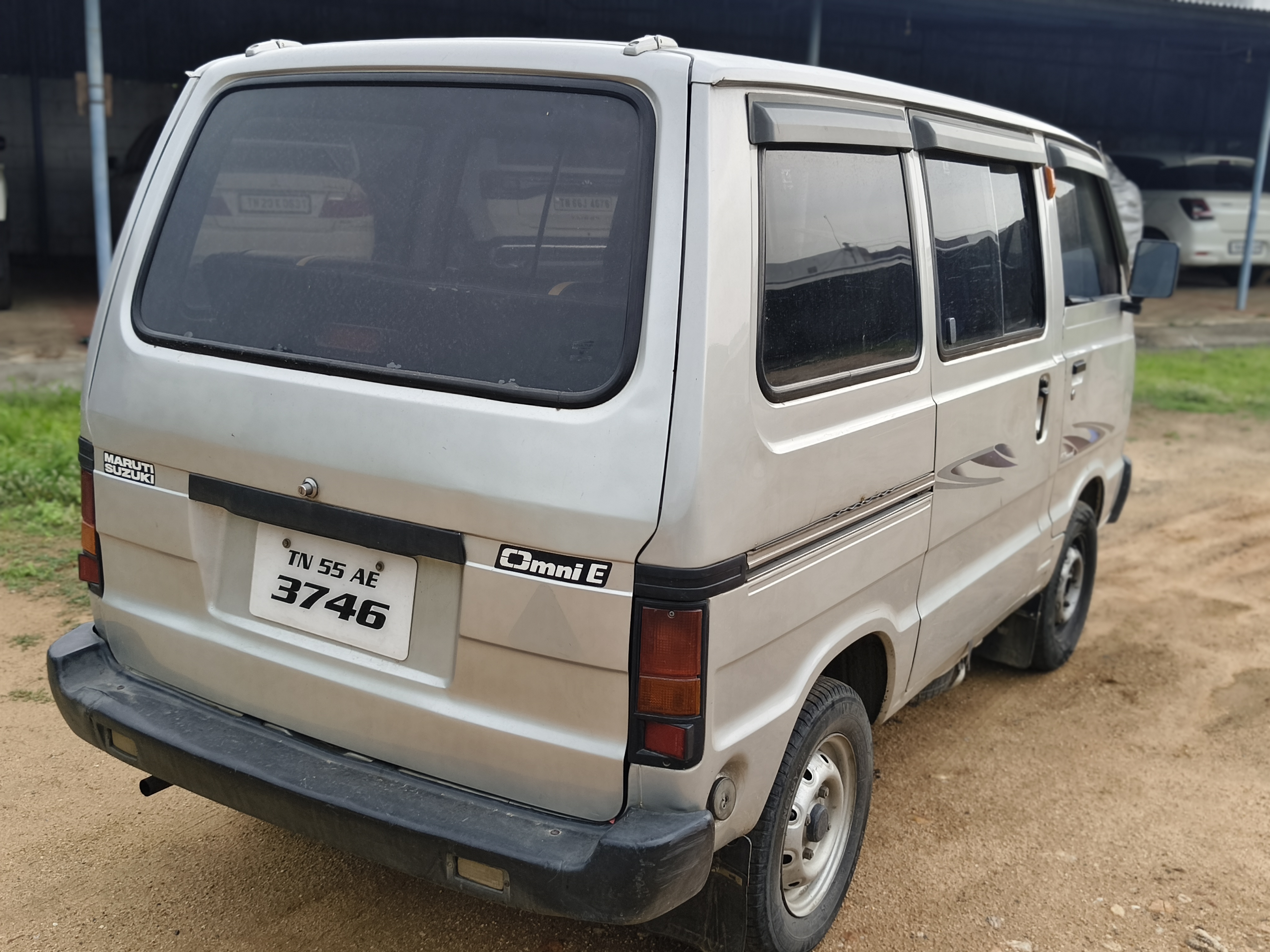 Maruti Suzuki Omni - Image 7