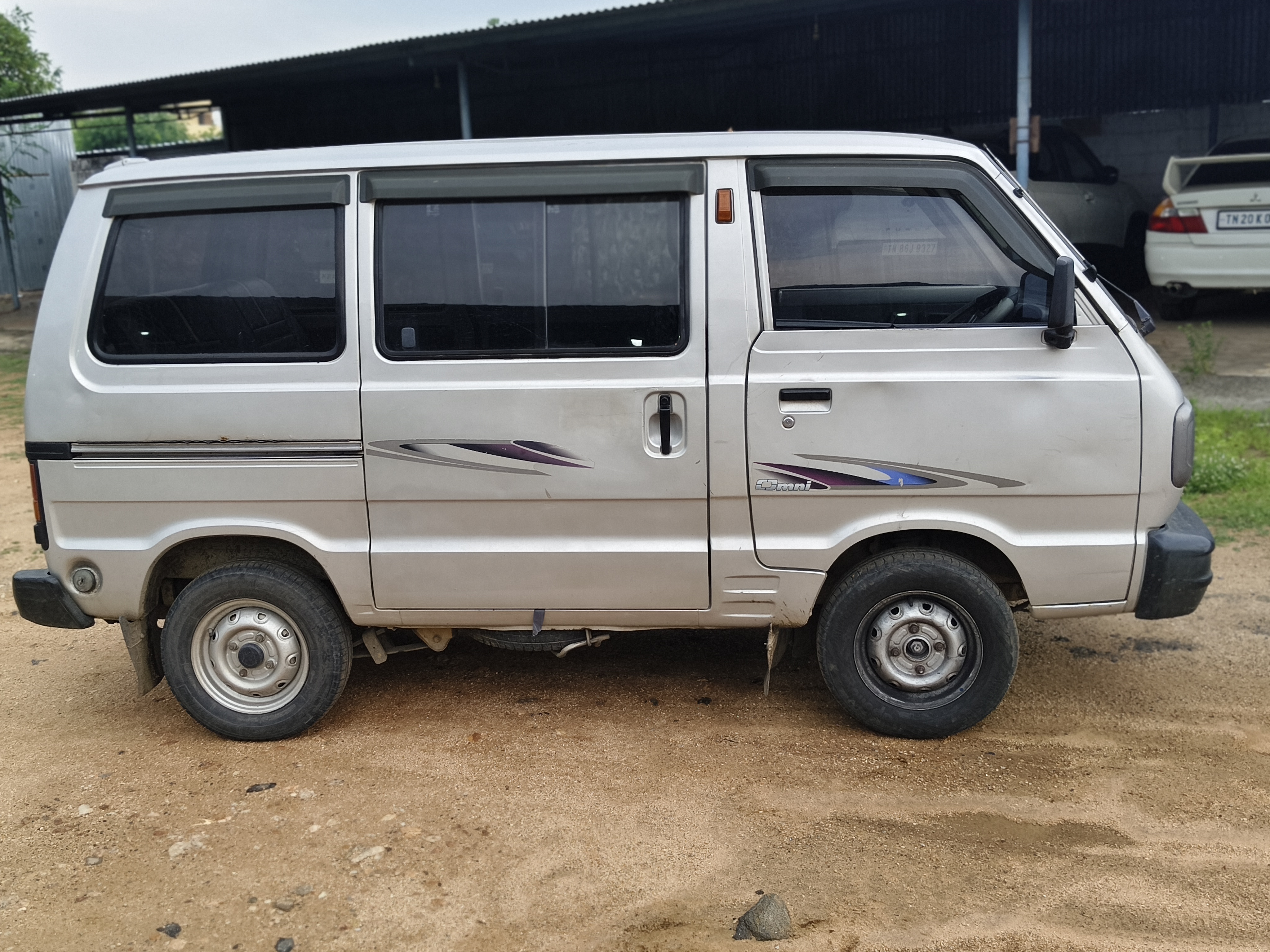 Maruti Suzuki Omni - Image 6