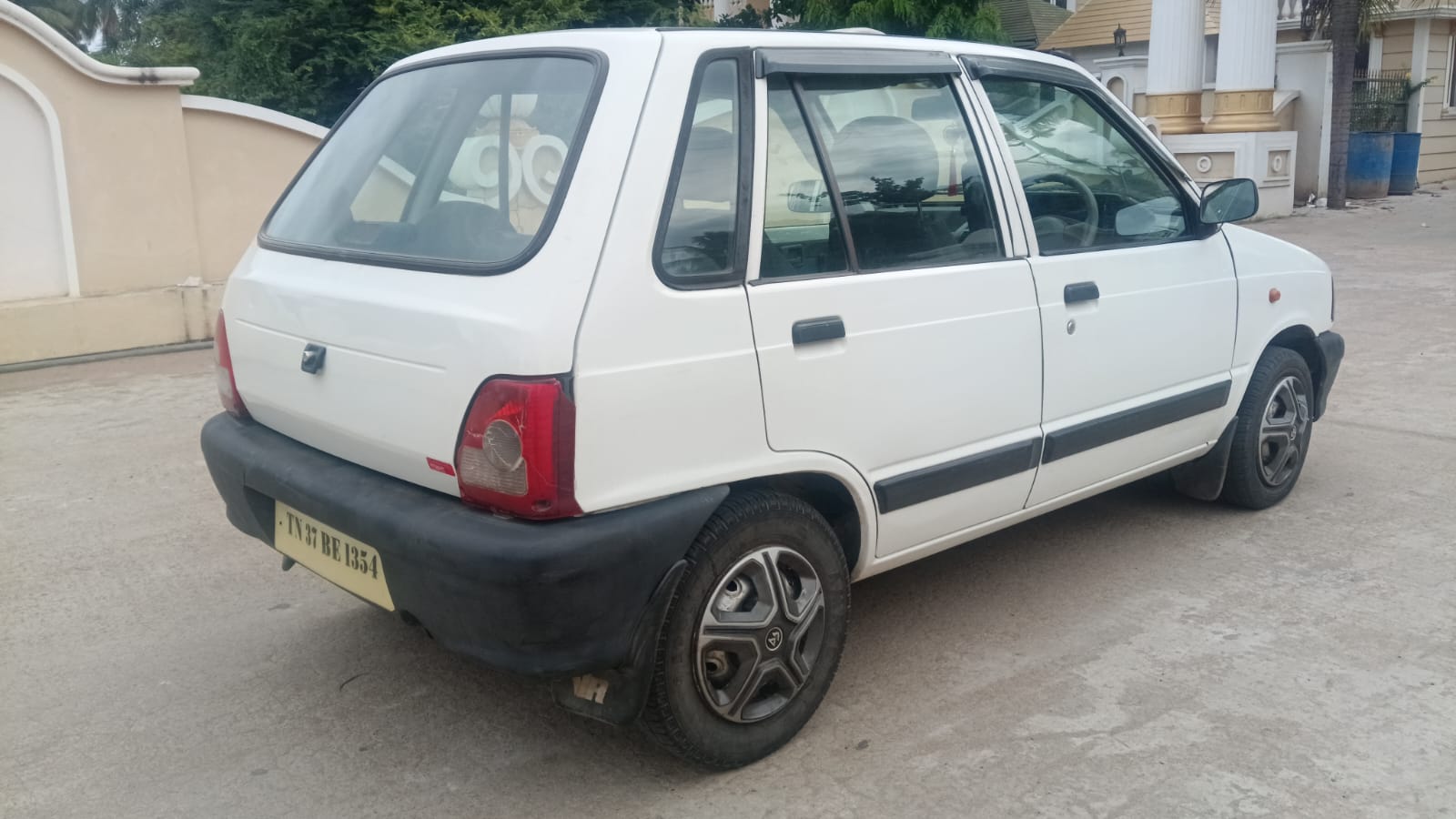 Maruti Suzuki 800 - Image 6