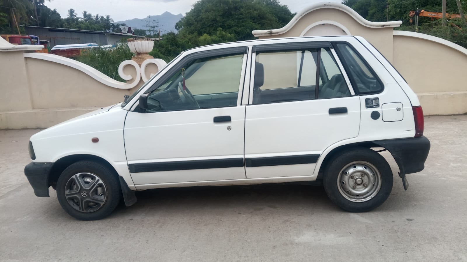 Maruti Suzuki 800 - Image 15