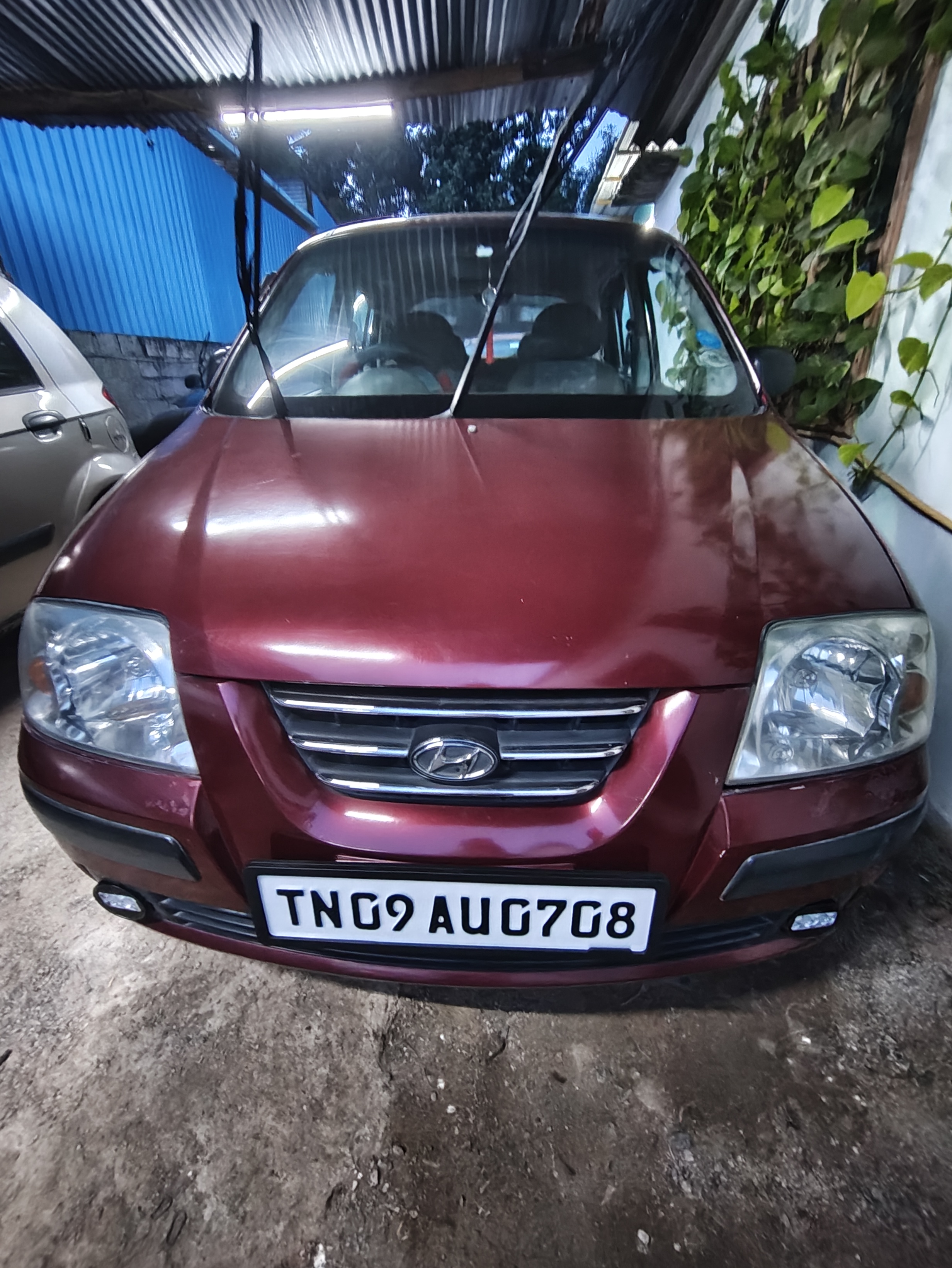 Hyundai Santro - Image 2