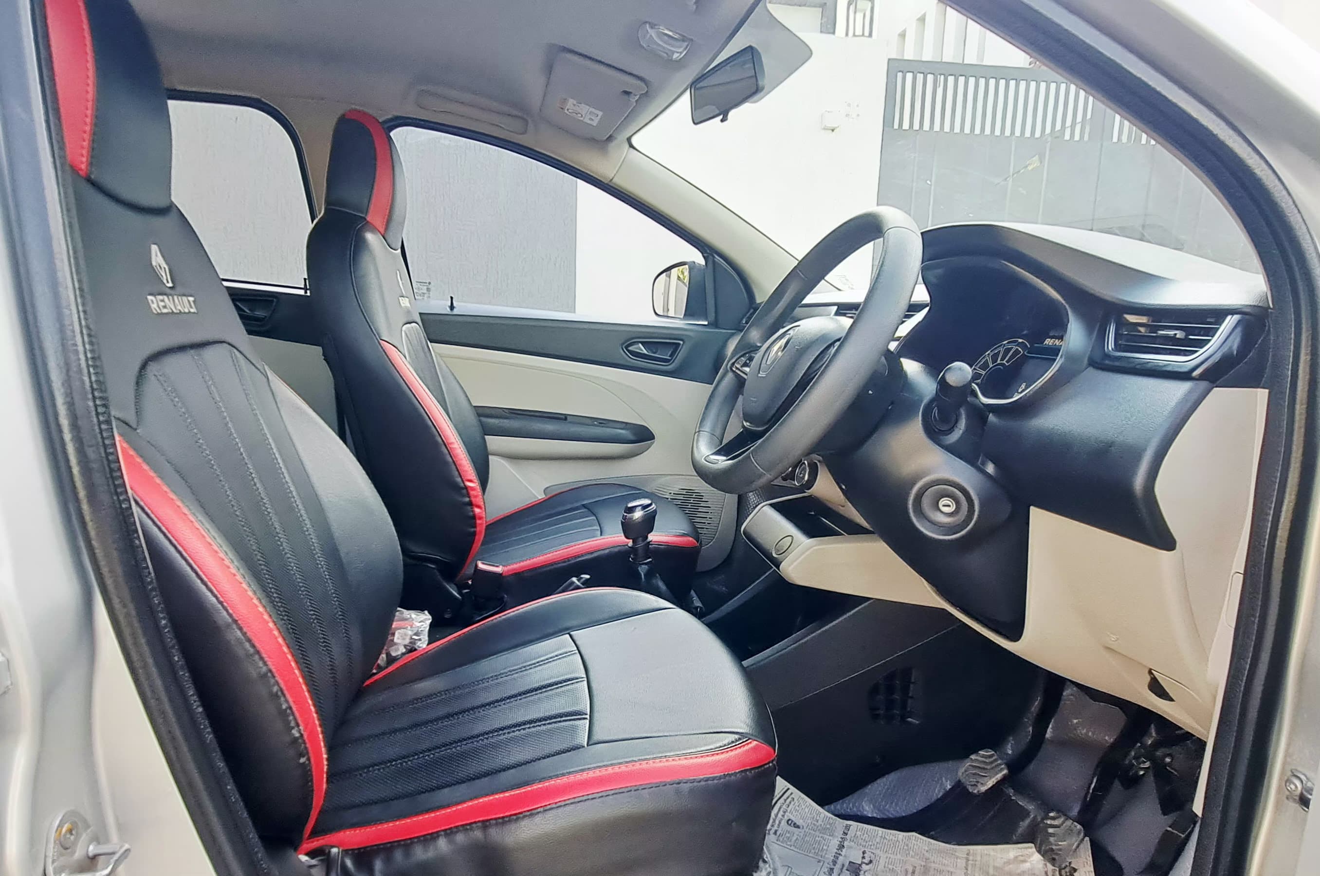 Renault Triber - Image 7