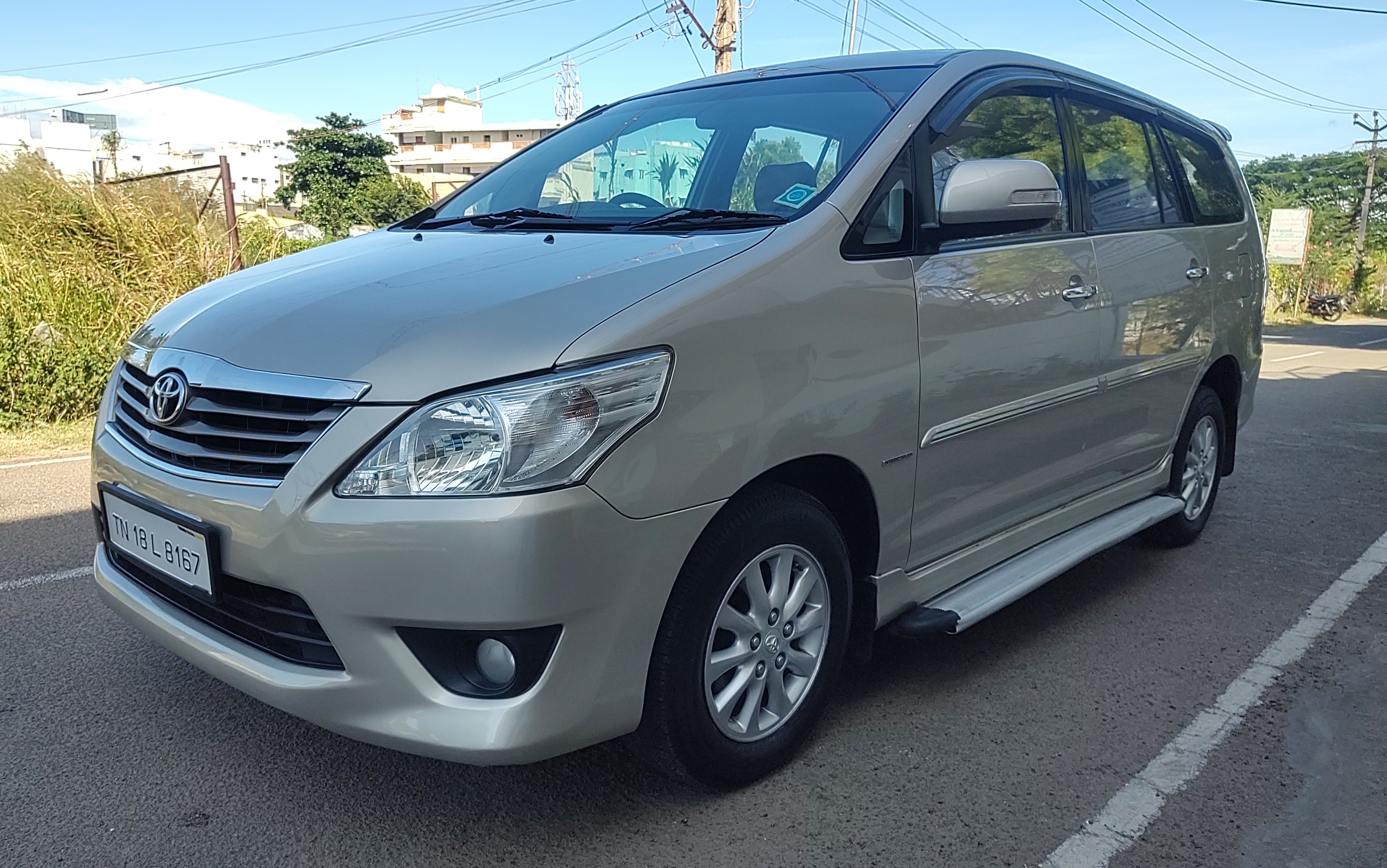 Toyota Innova