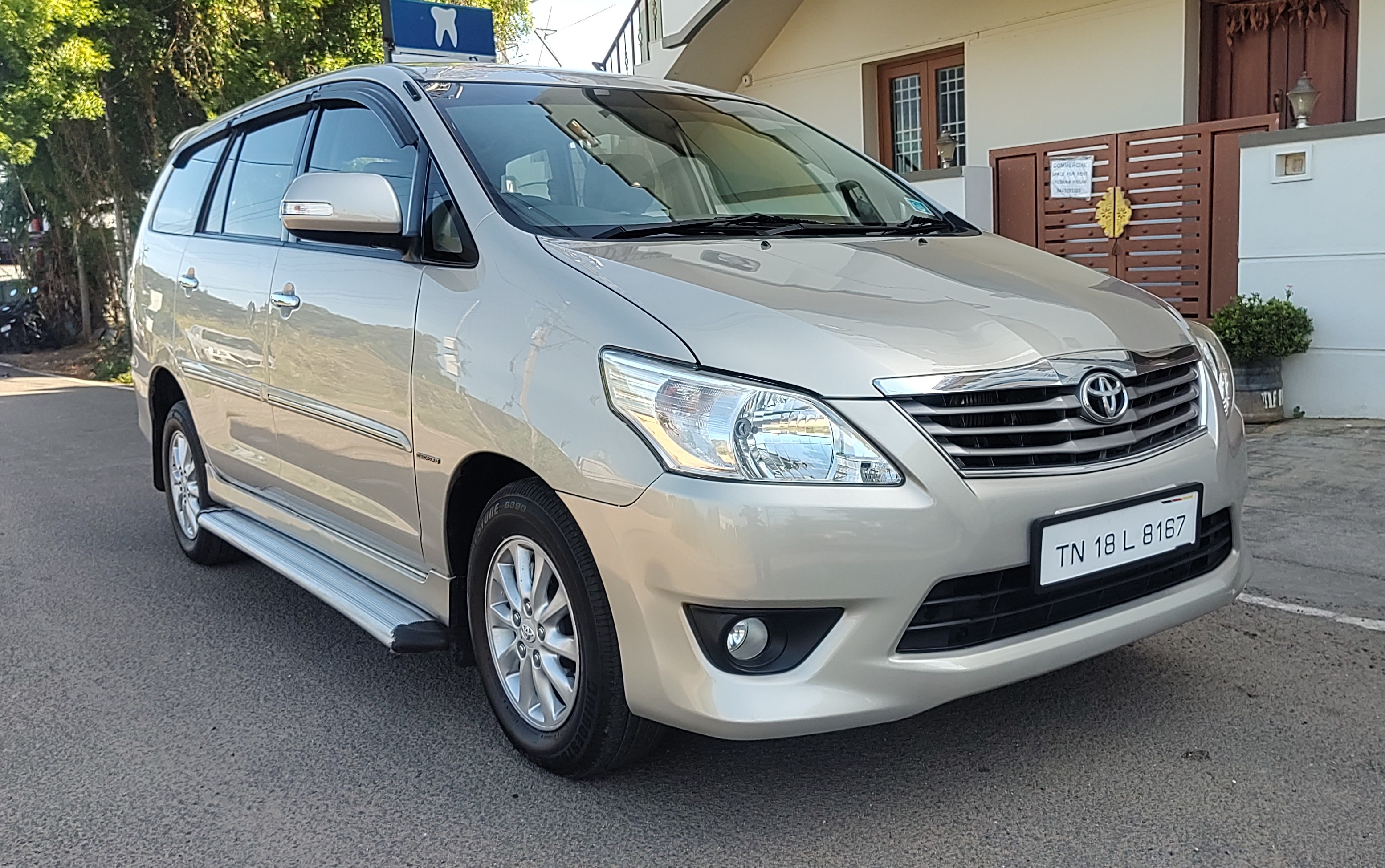 Toyota Innova - Image 5