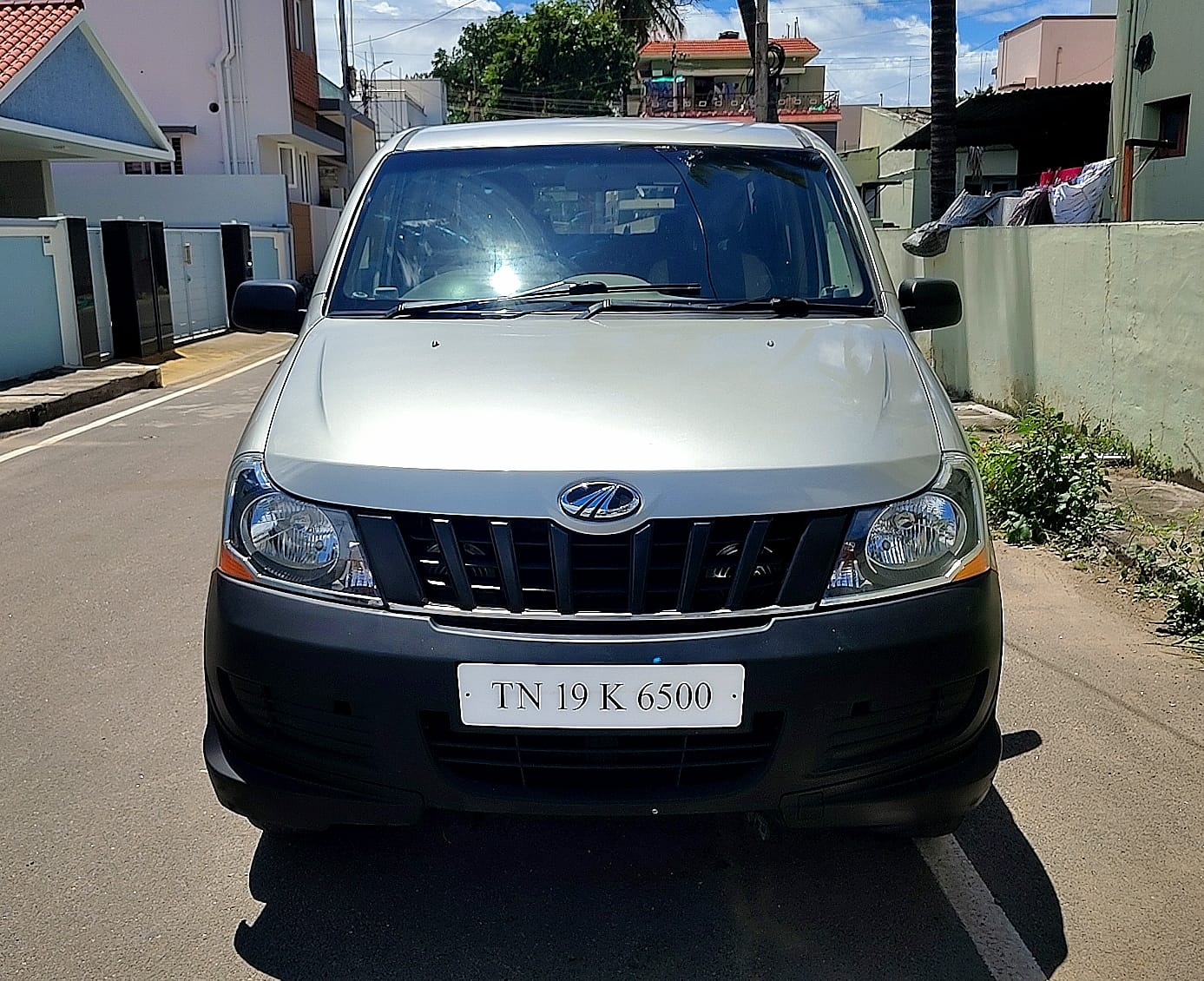 Mahindra Xylo