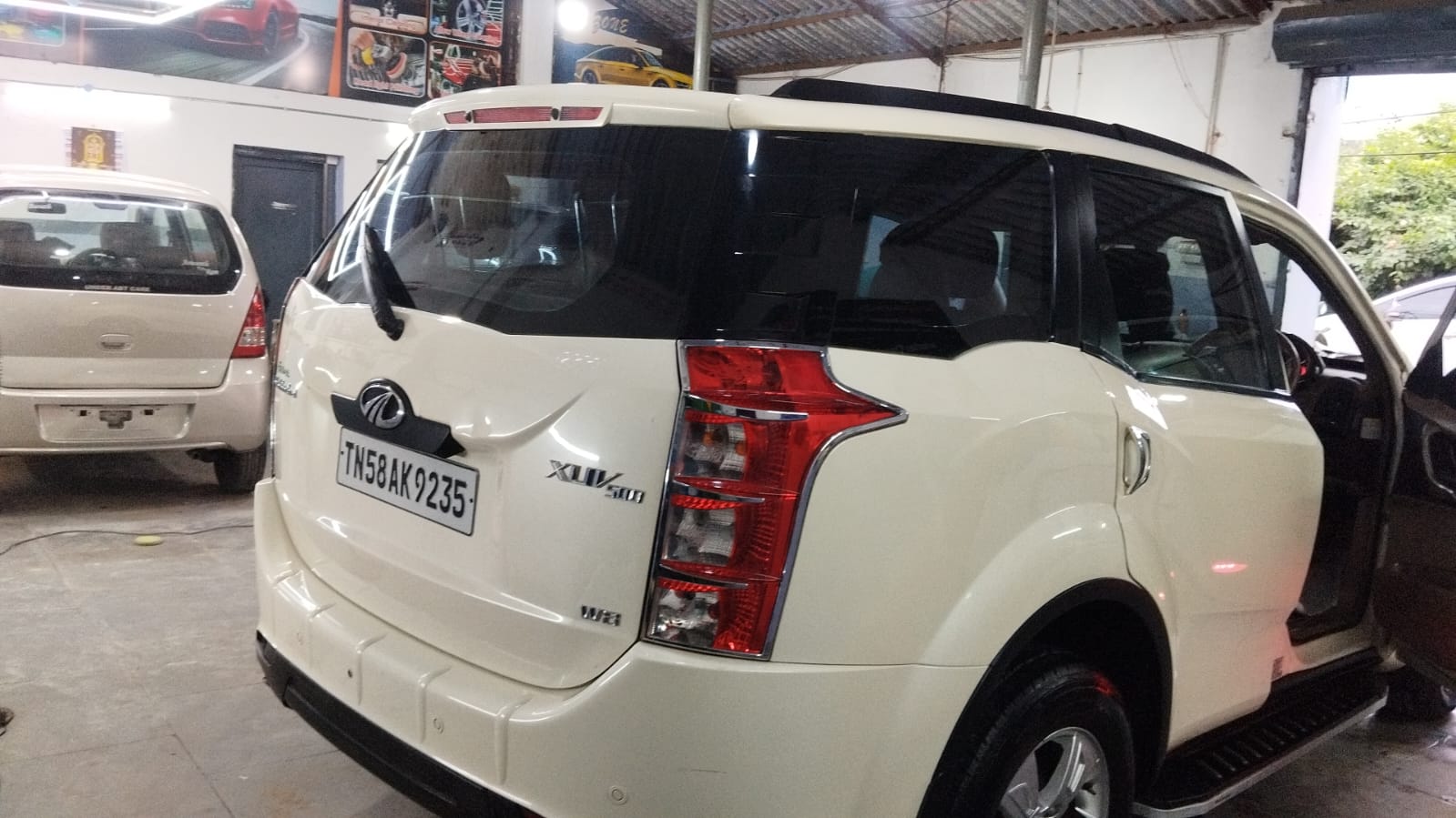 Mahindra XUV500