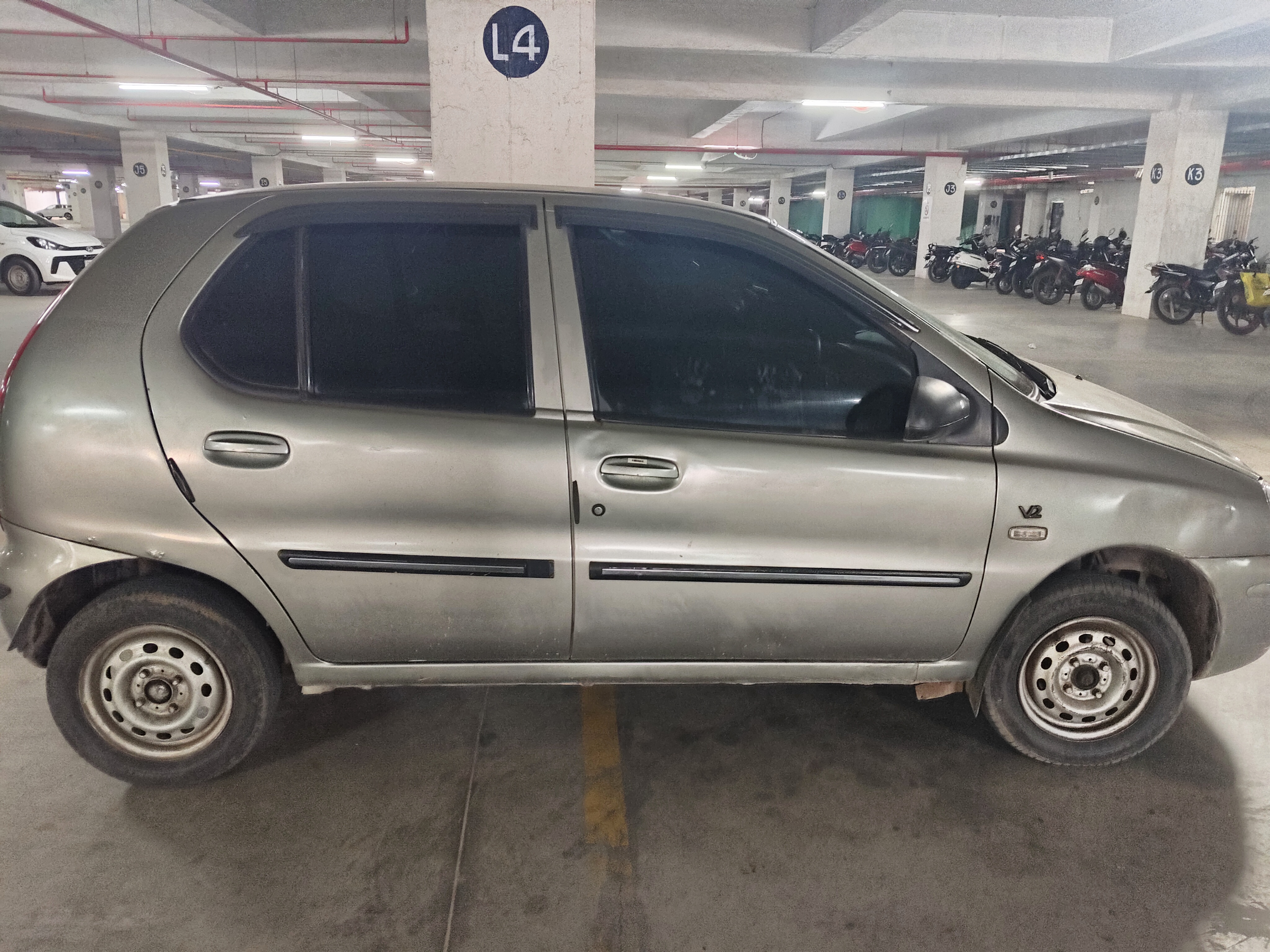 Tata Indica - Image 2