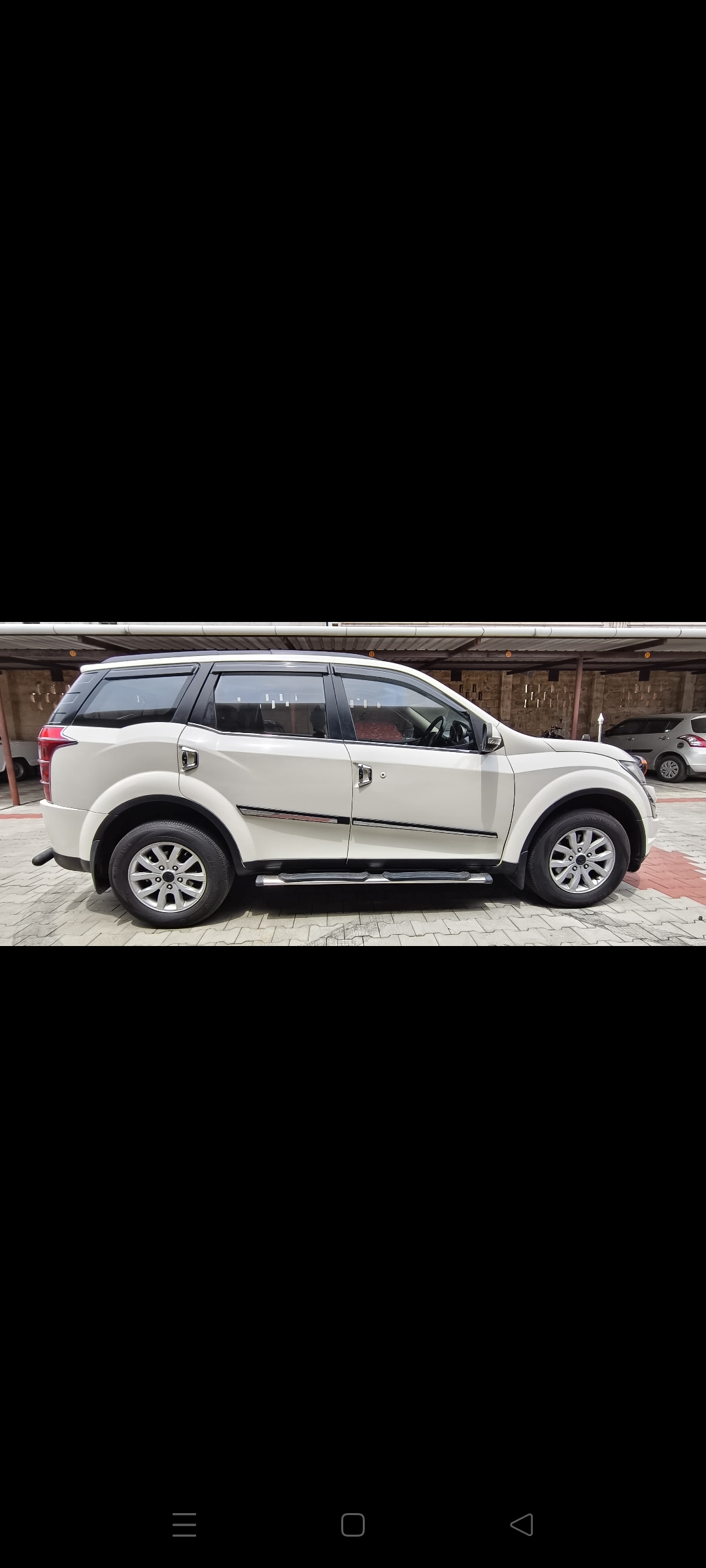 Mahindra XUV500 - Image 3