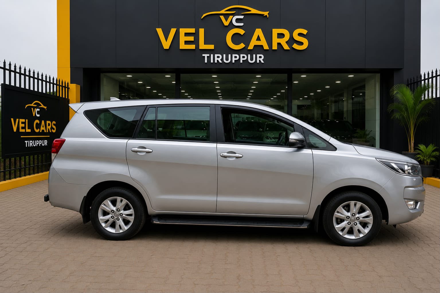 Toyota Innova Crysta - Image 3