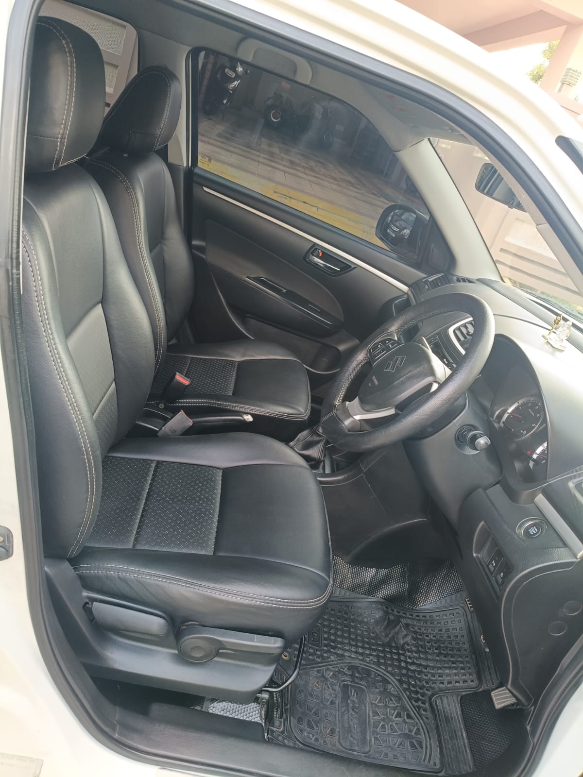 Maruti Suzuki Swift - Image 3