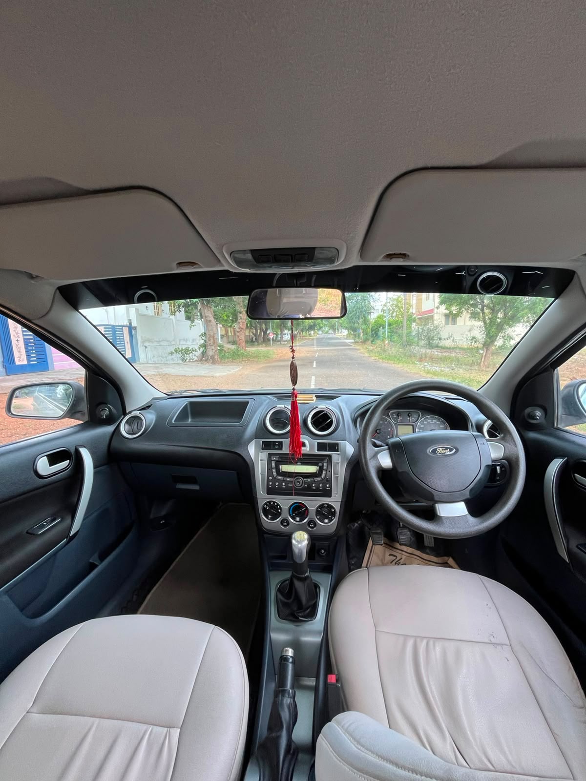 Ford Fiesta - Image 5