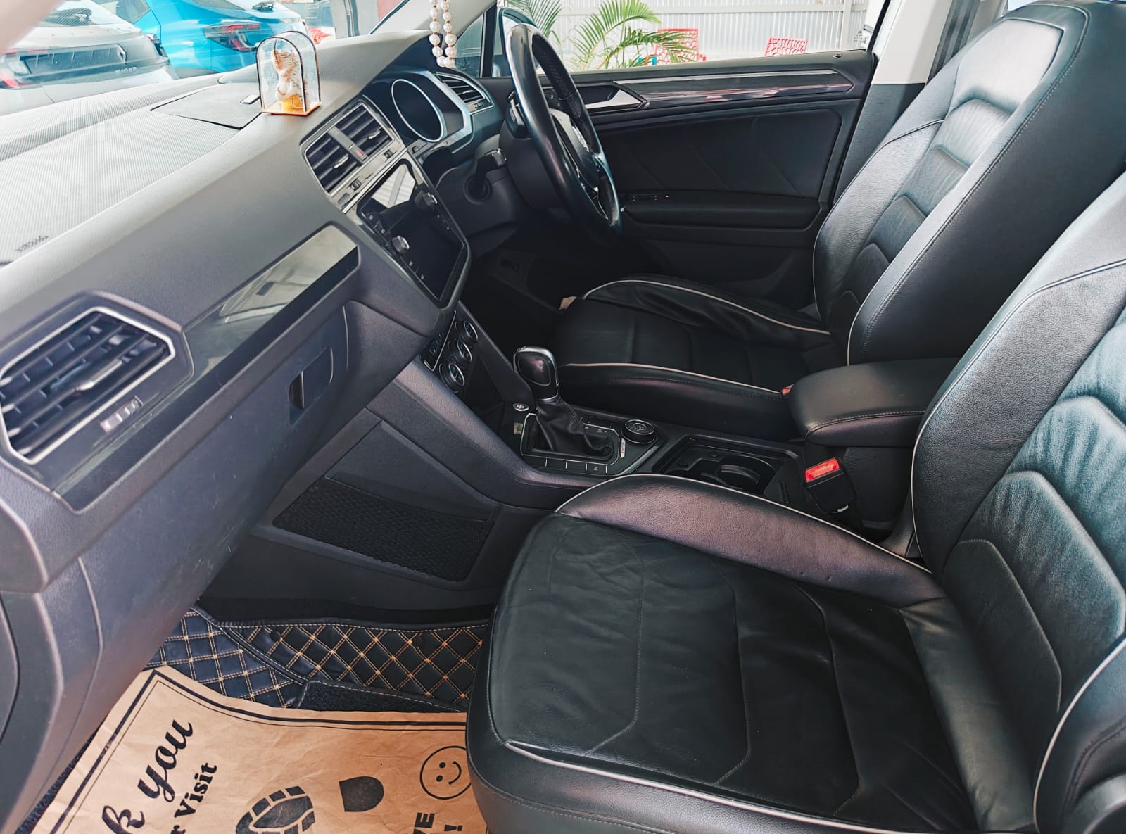 Volkswagen Tiguan - Image 5