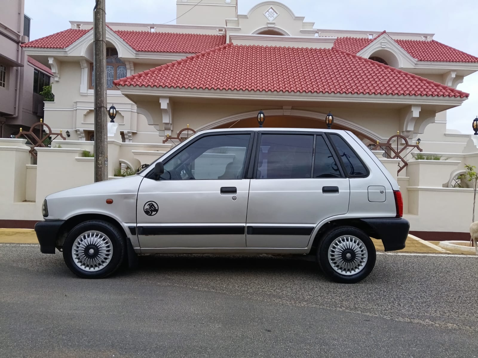 Maruti Suzuki 800 - Image 3