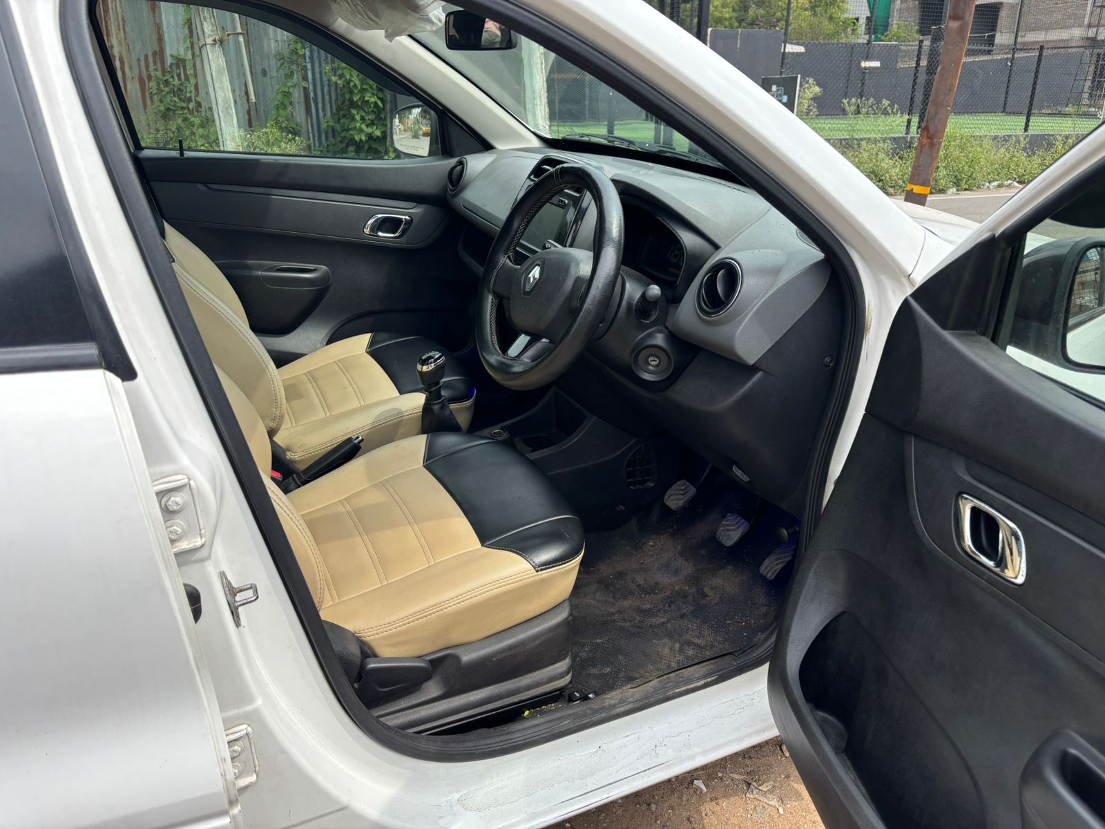Renault Kwid - Image 2