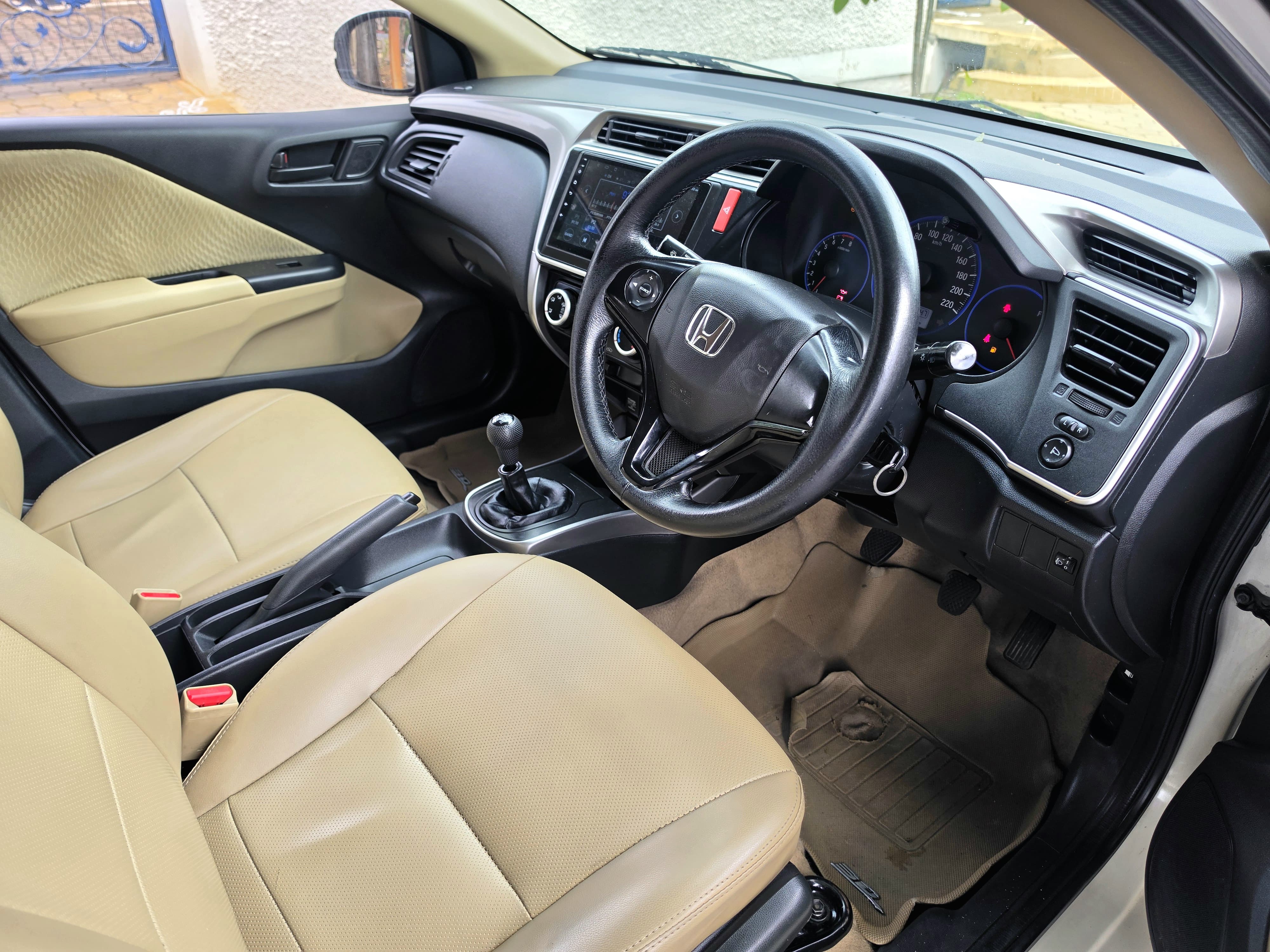 Honda City - Image 6