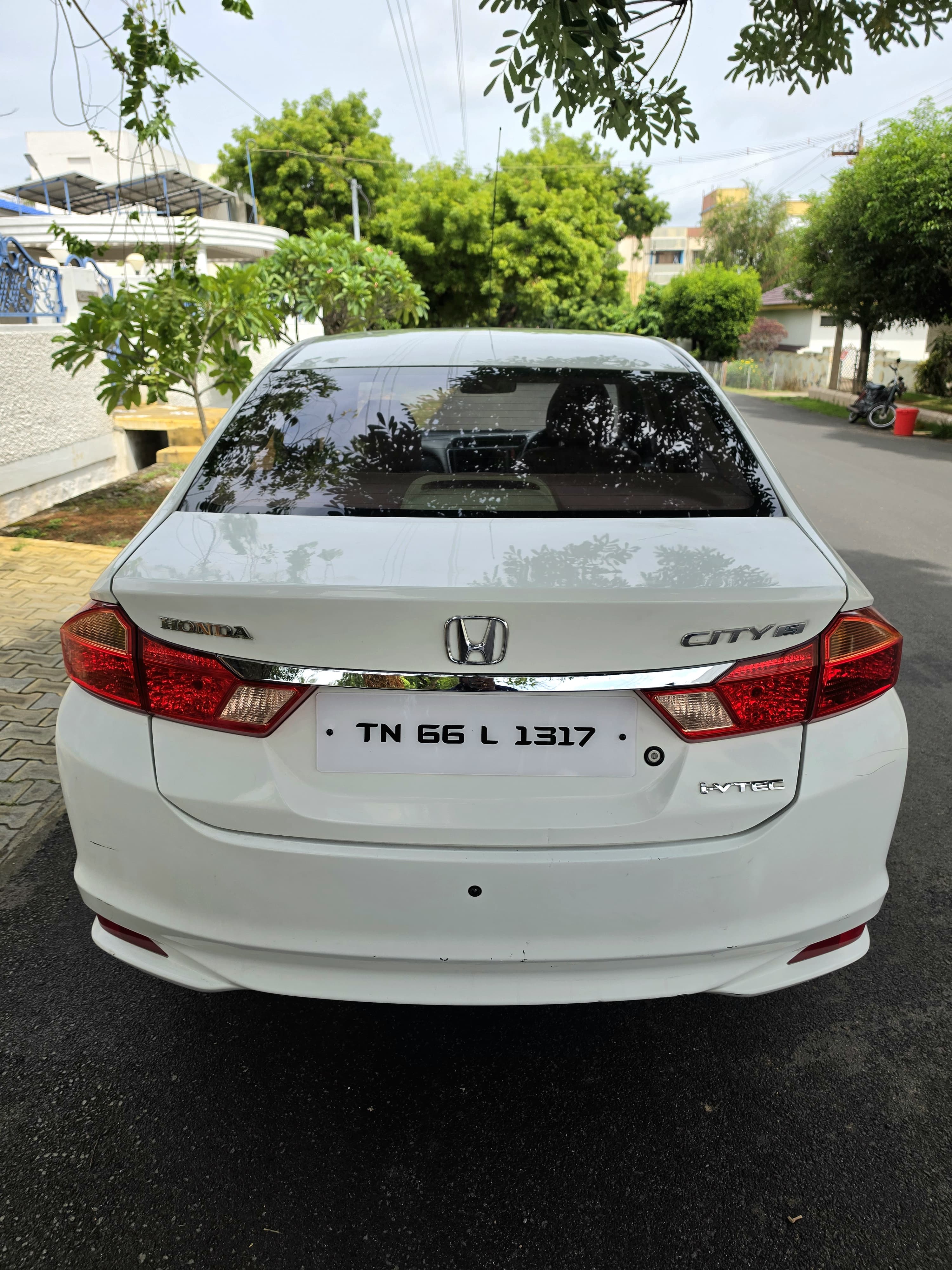 Honda City - Image 2