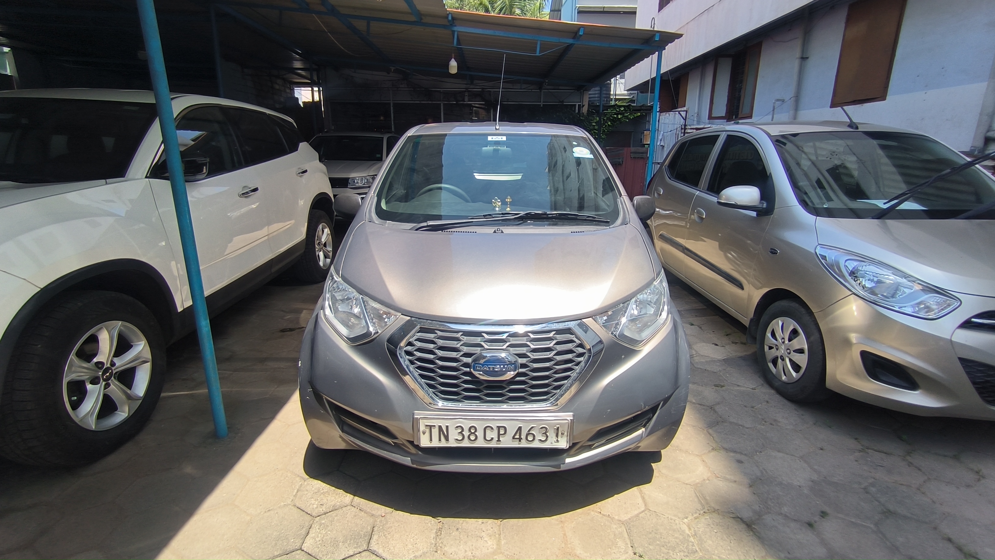 DatSun redi-Go