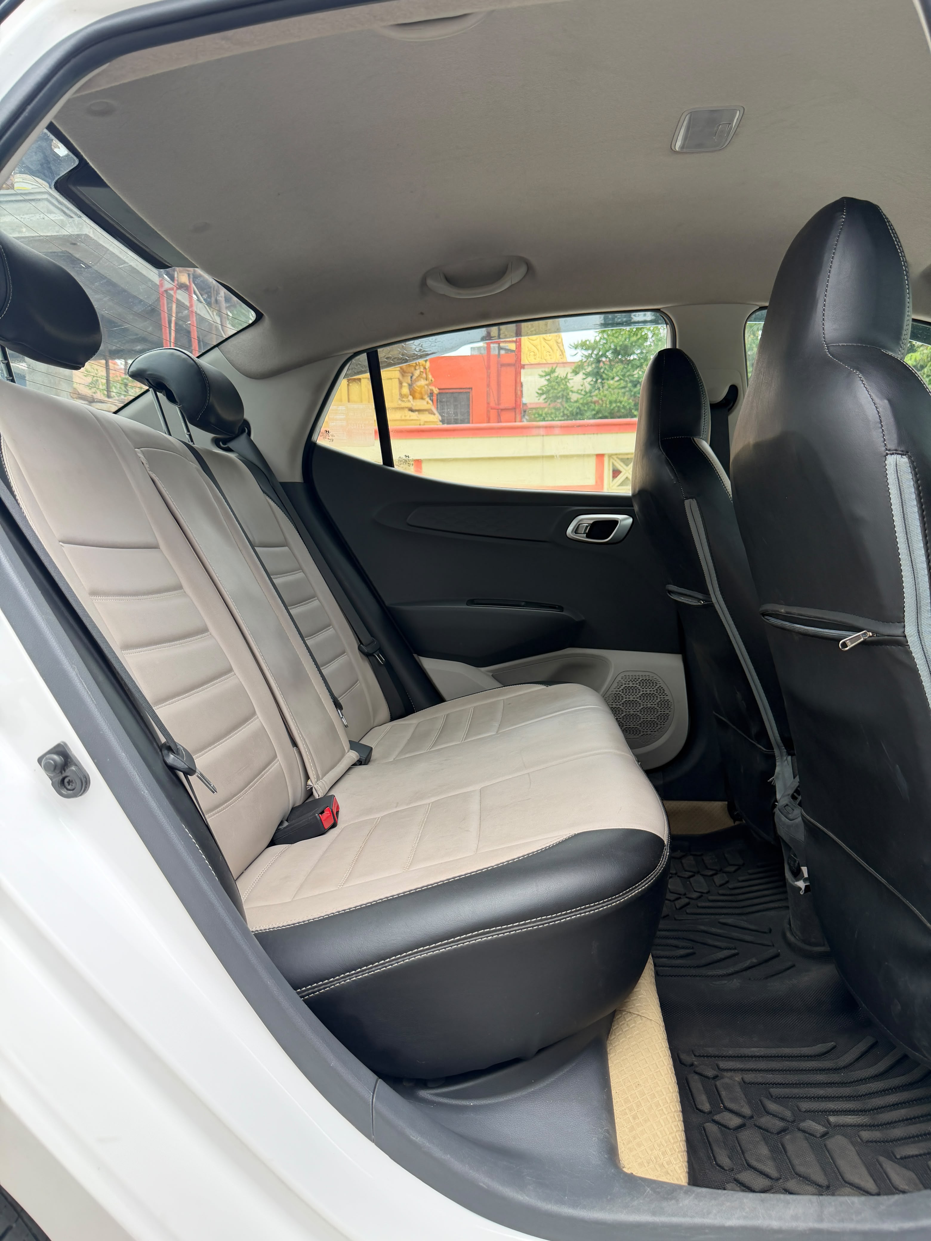 Hyundai Aura - Image 7