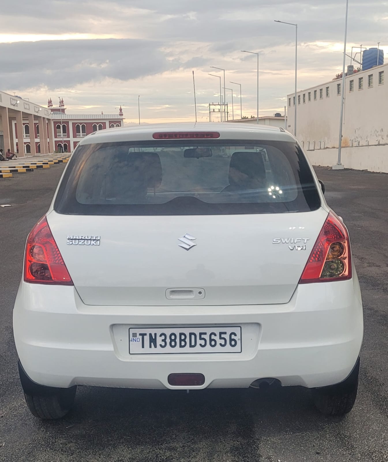 Maruti Suzuki Swift - Image 6