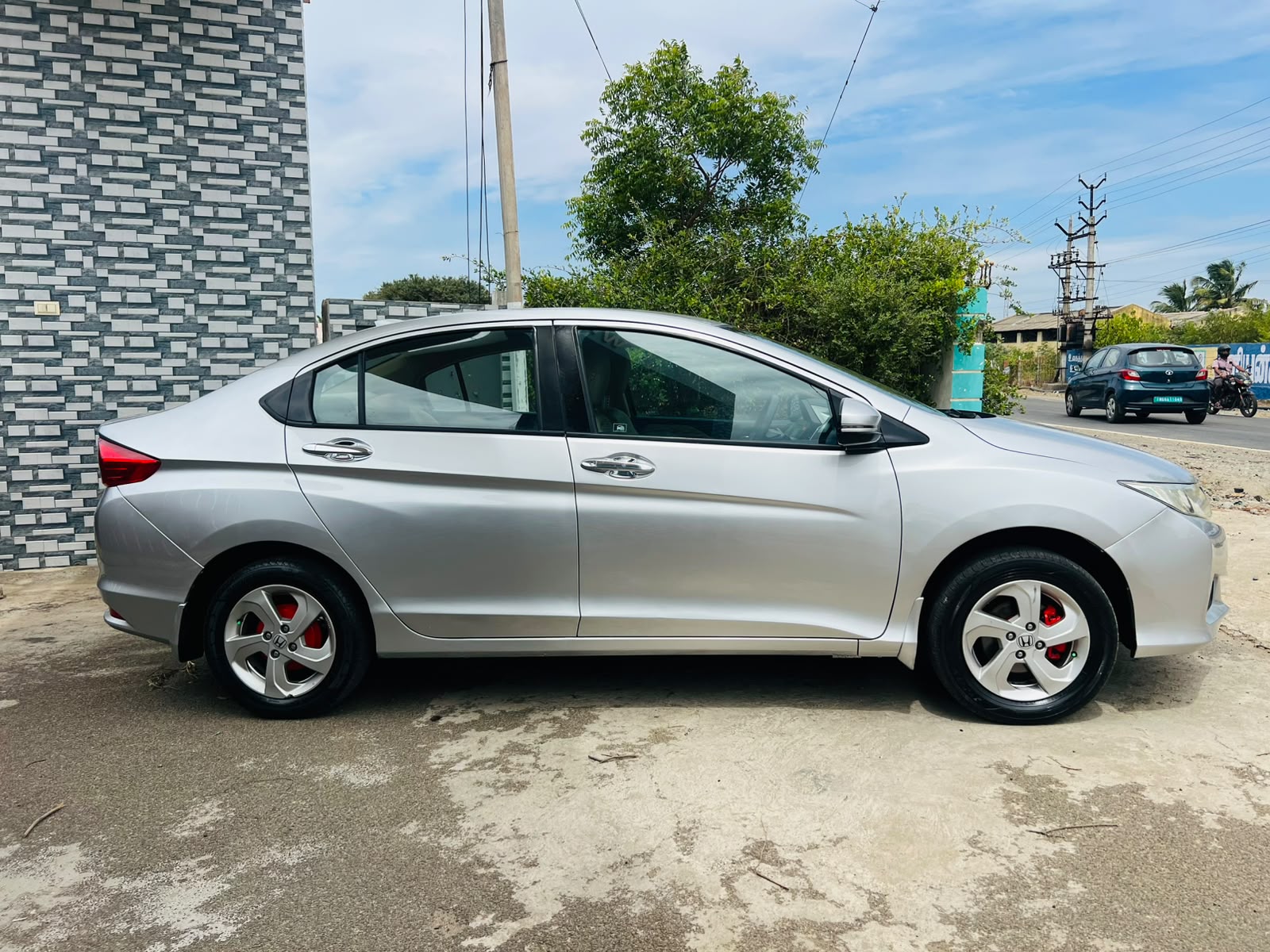 Honda City - Image 5