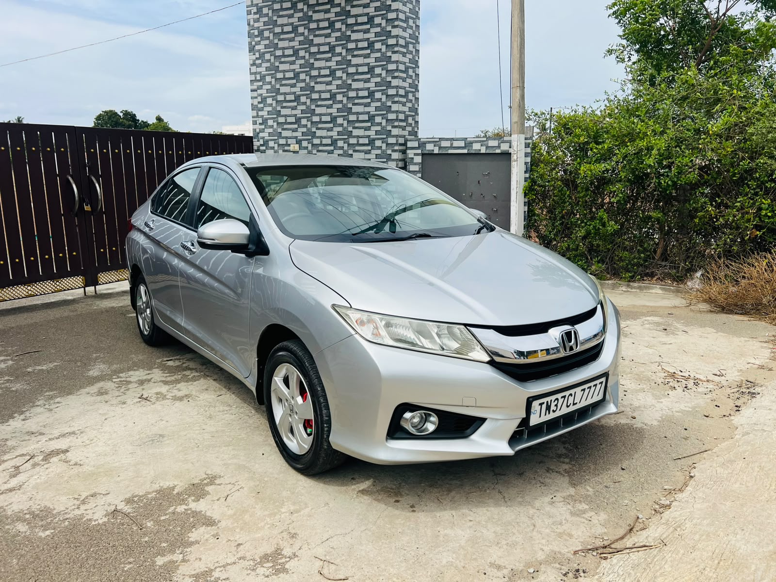Honda City - Image 2