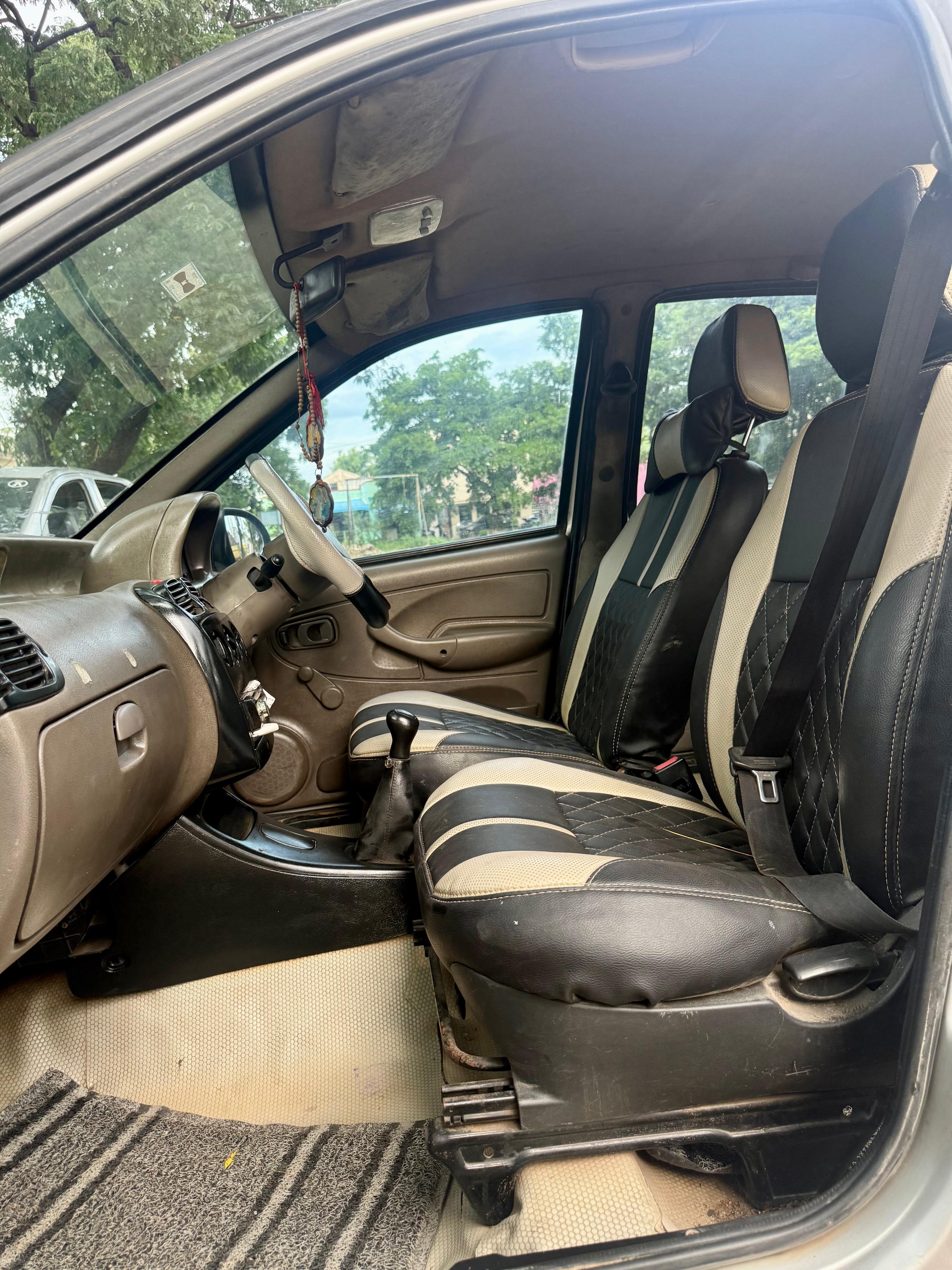 Tata Indica - Image 4