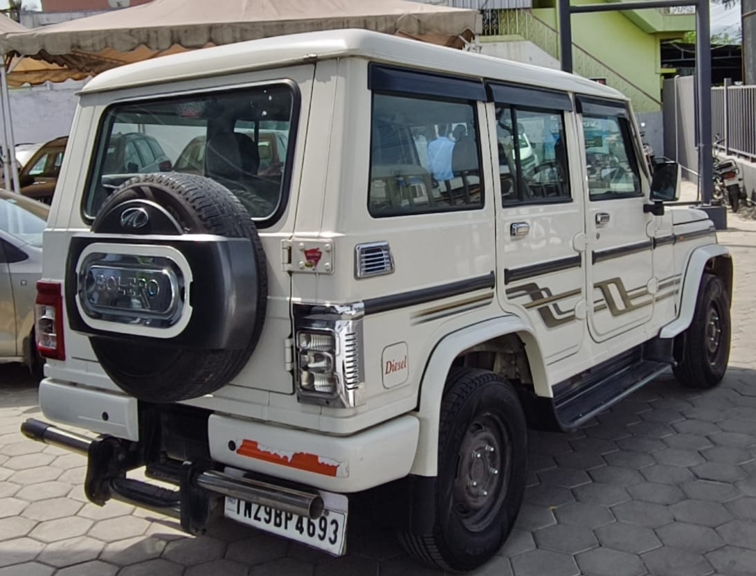 Mahindra Bolero - Image 6