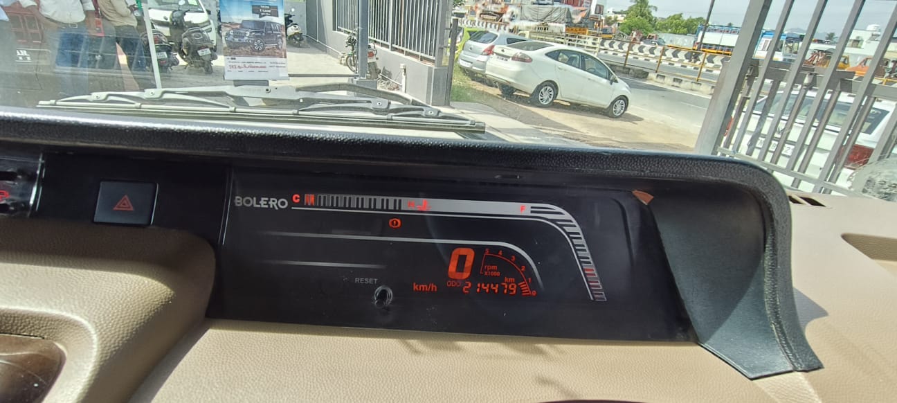 Mahindra Bolero - Image 11