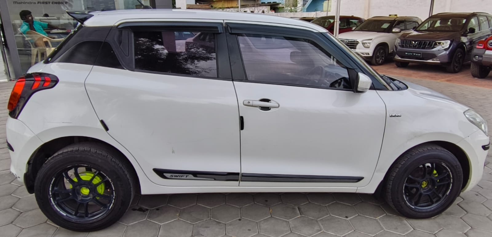 Maruti Suzuki Swift - Image 3