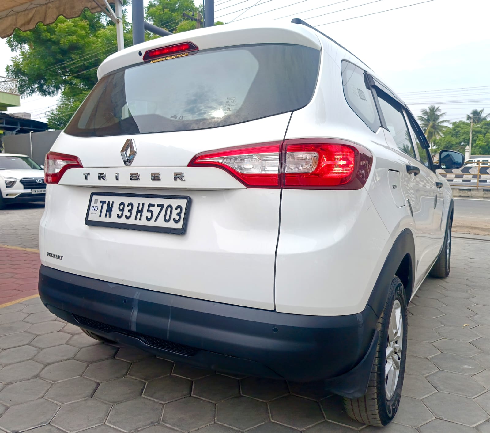 Renault Triber - Image 7