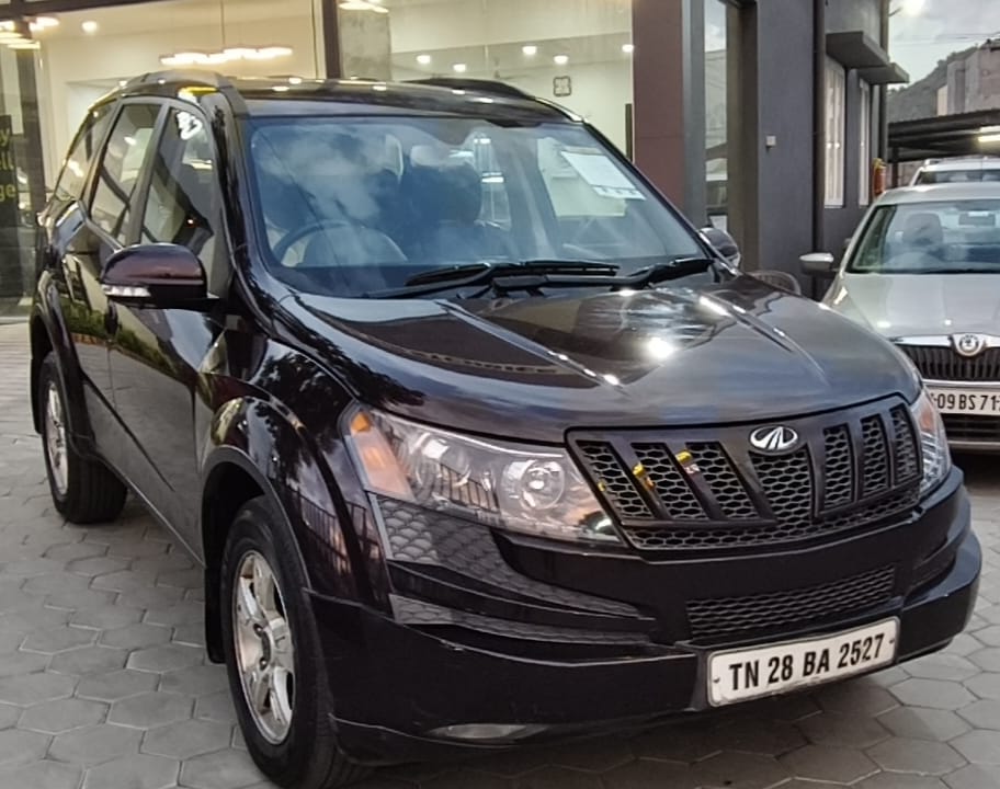 Mahindra XUV500 - Image 5
