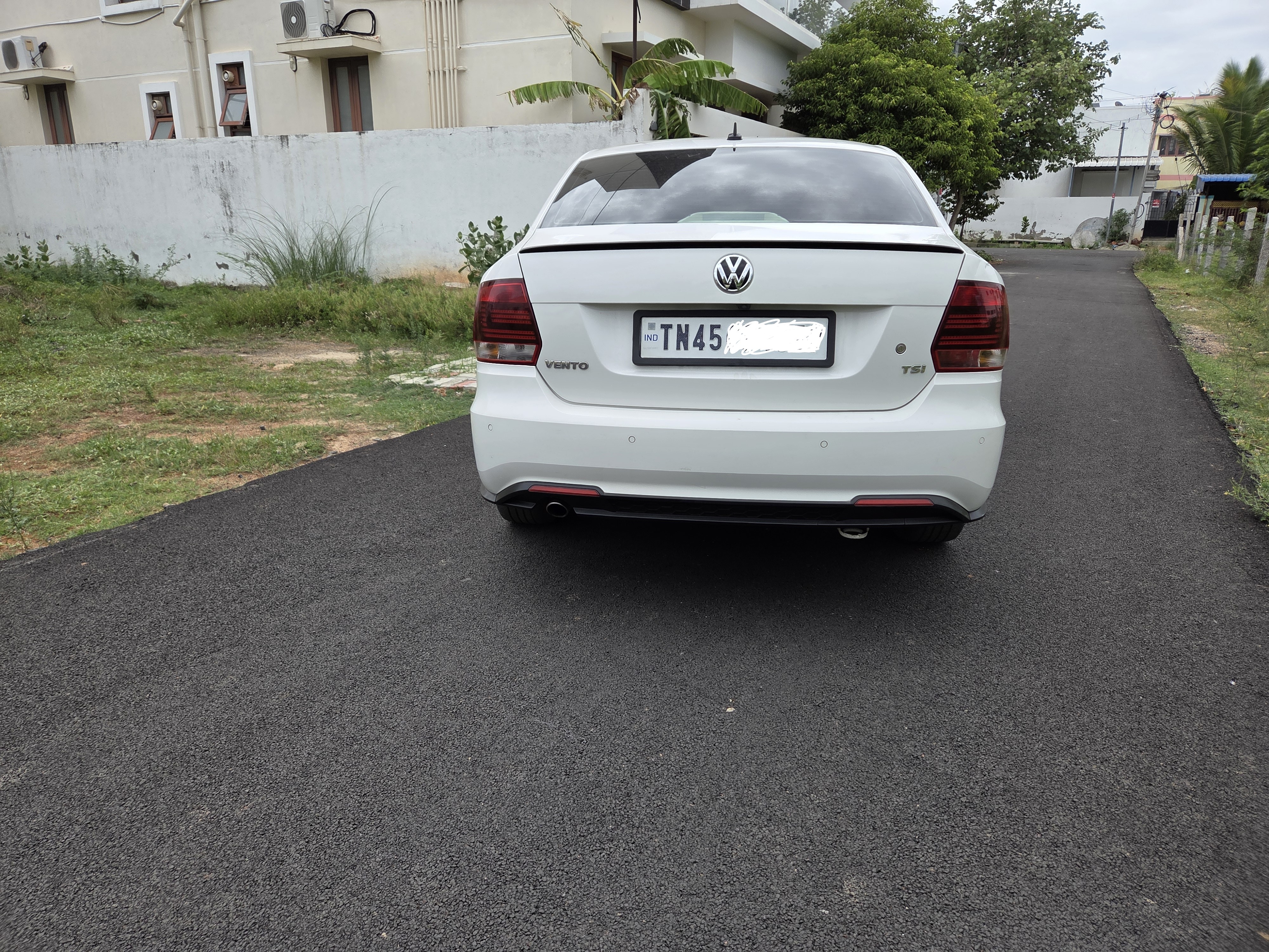 Volkswagen Vento - Image 4
