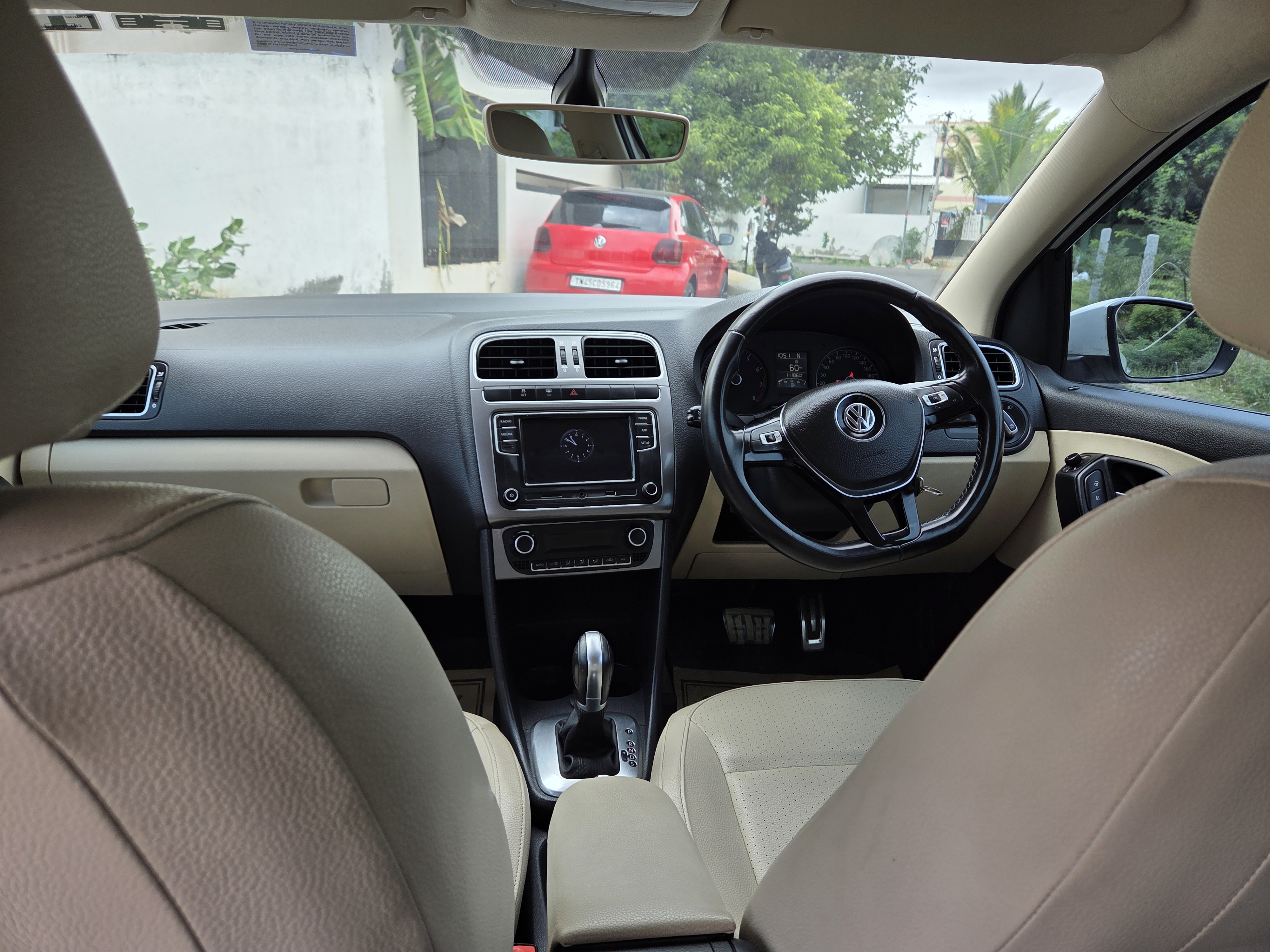Volkswagen Vento - Image 7