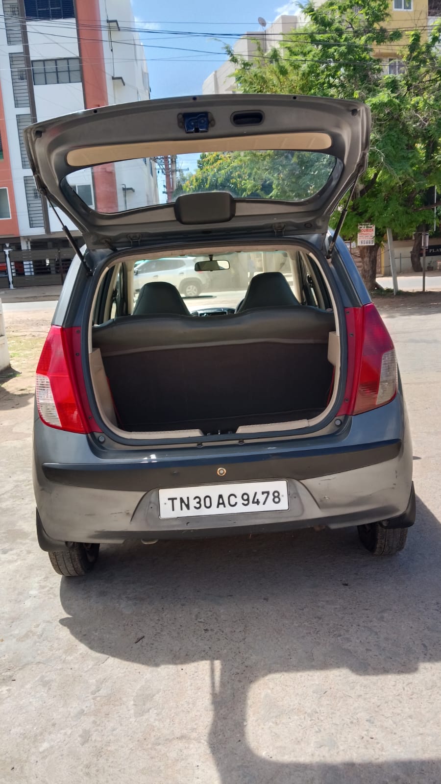 Hyundai i10 - Image 12