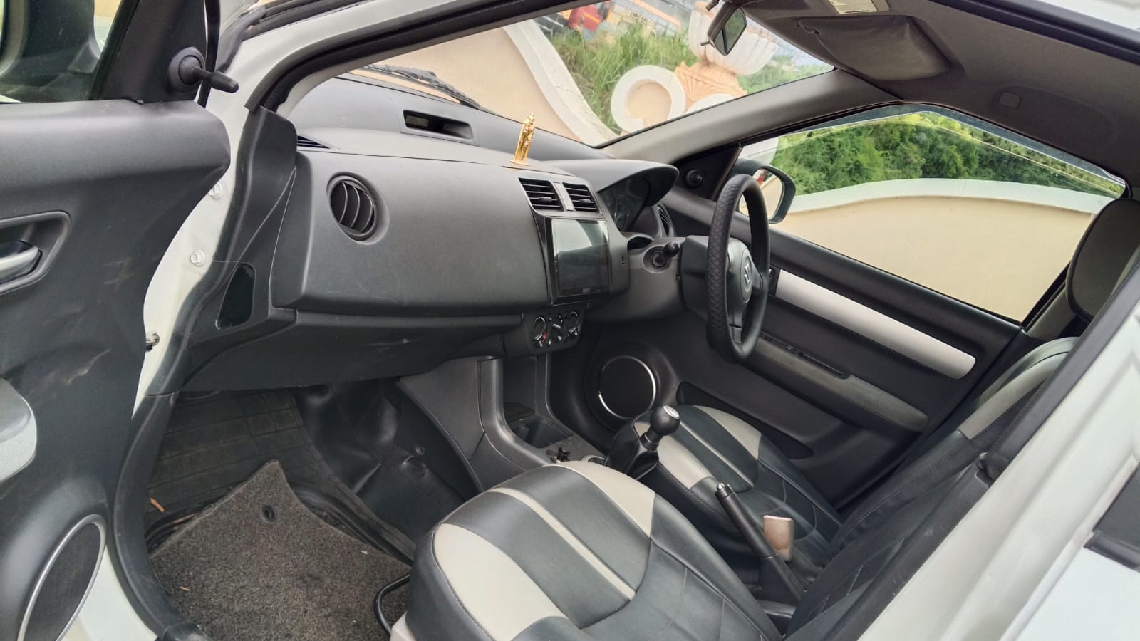 Maruti Suzuki Swift dzire - Image 9
