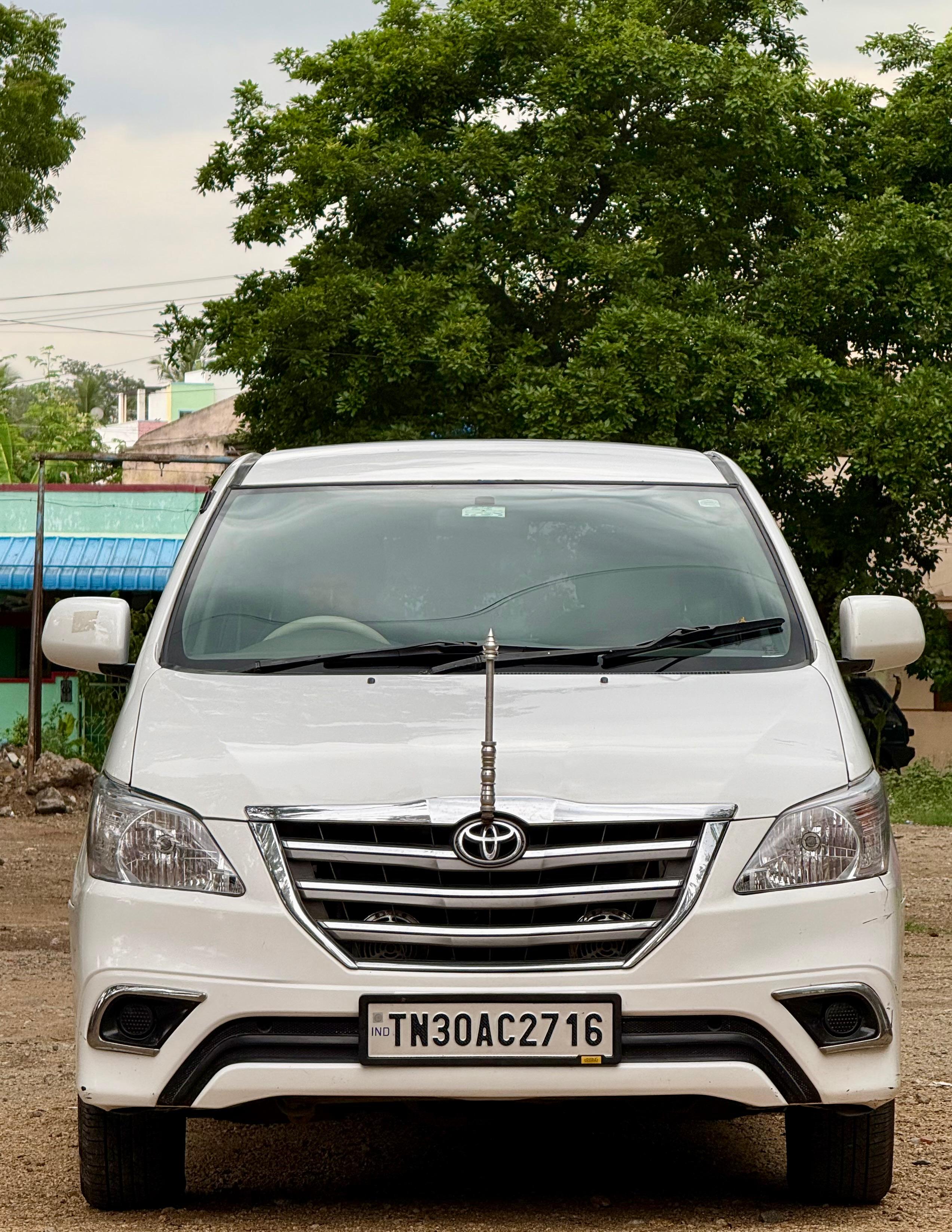Toyota Innova