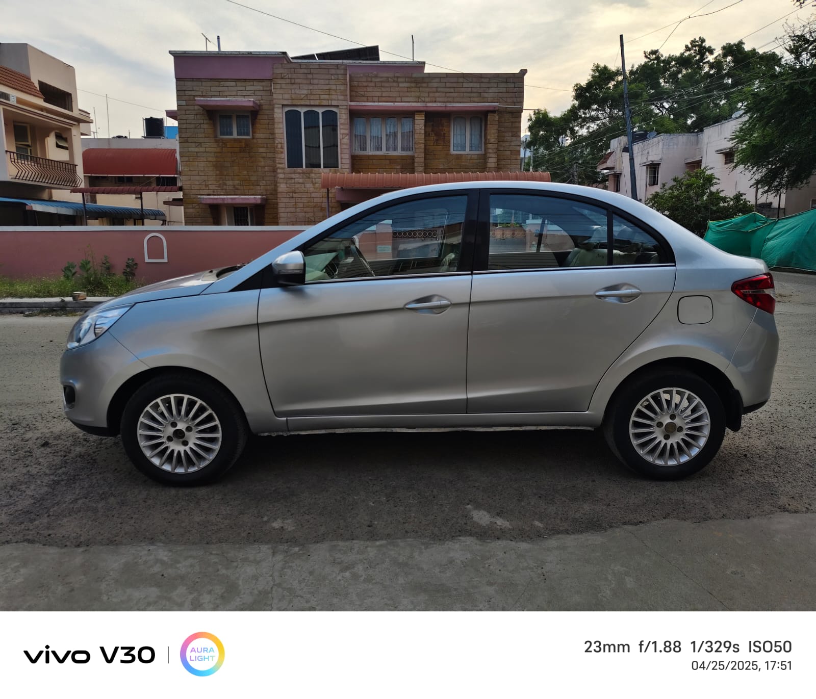 Tata Zest - Image 3