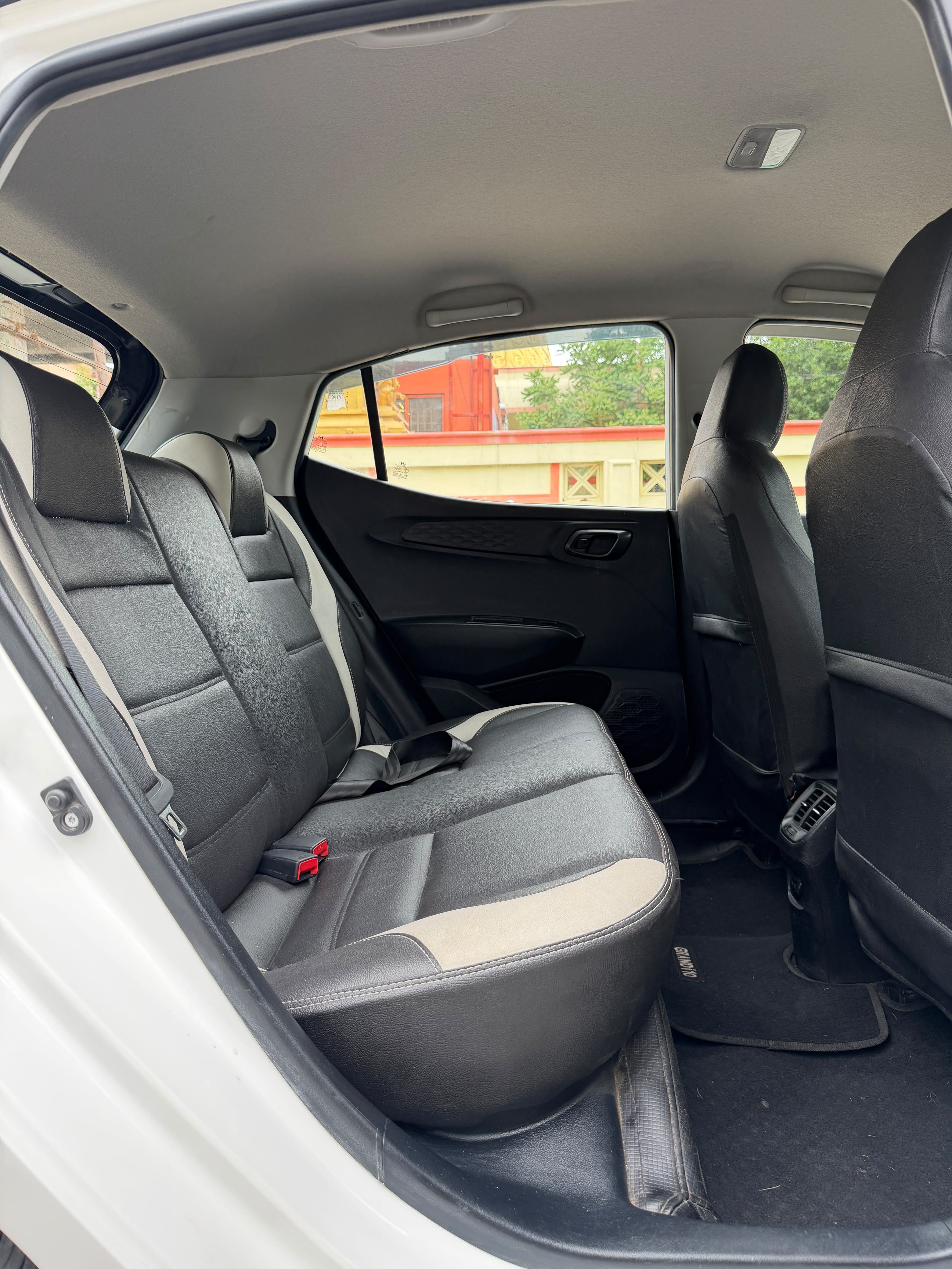 Hyundai i10 - Image 7