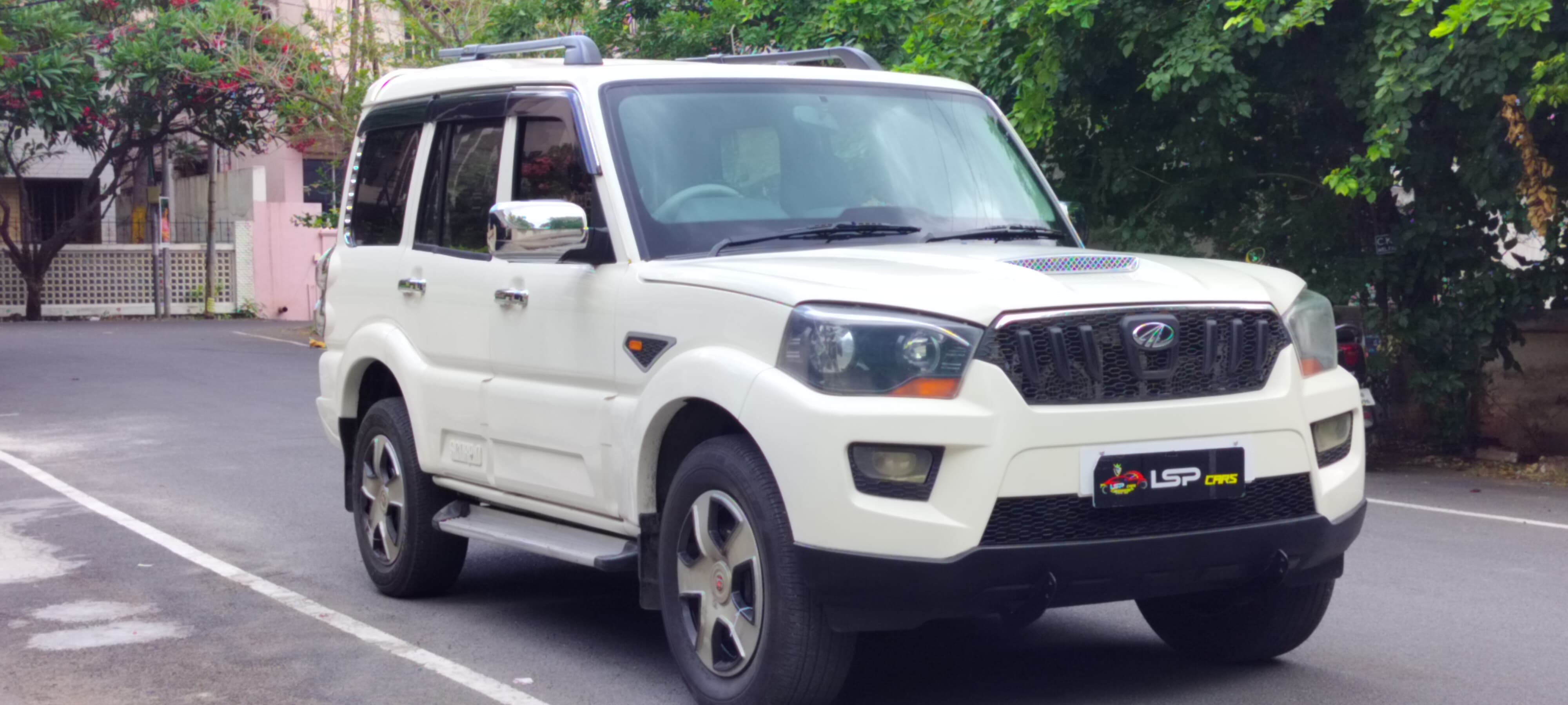 Mahindra Scorpio - Image 7
