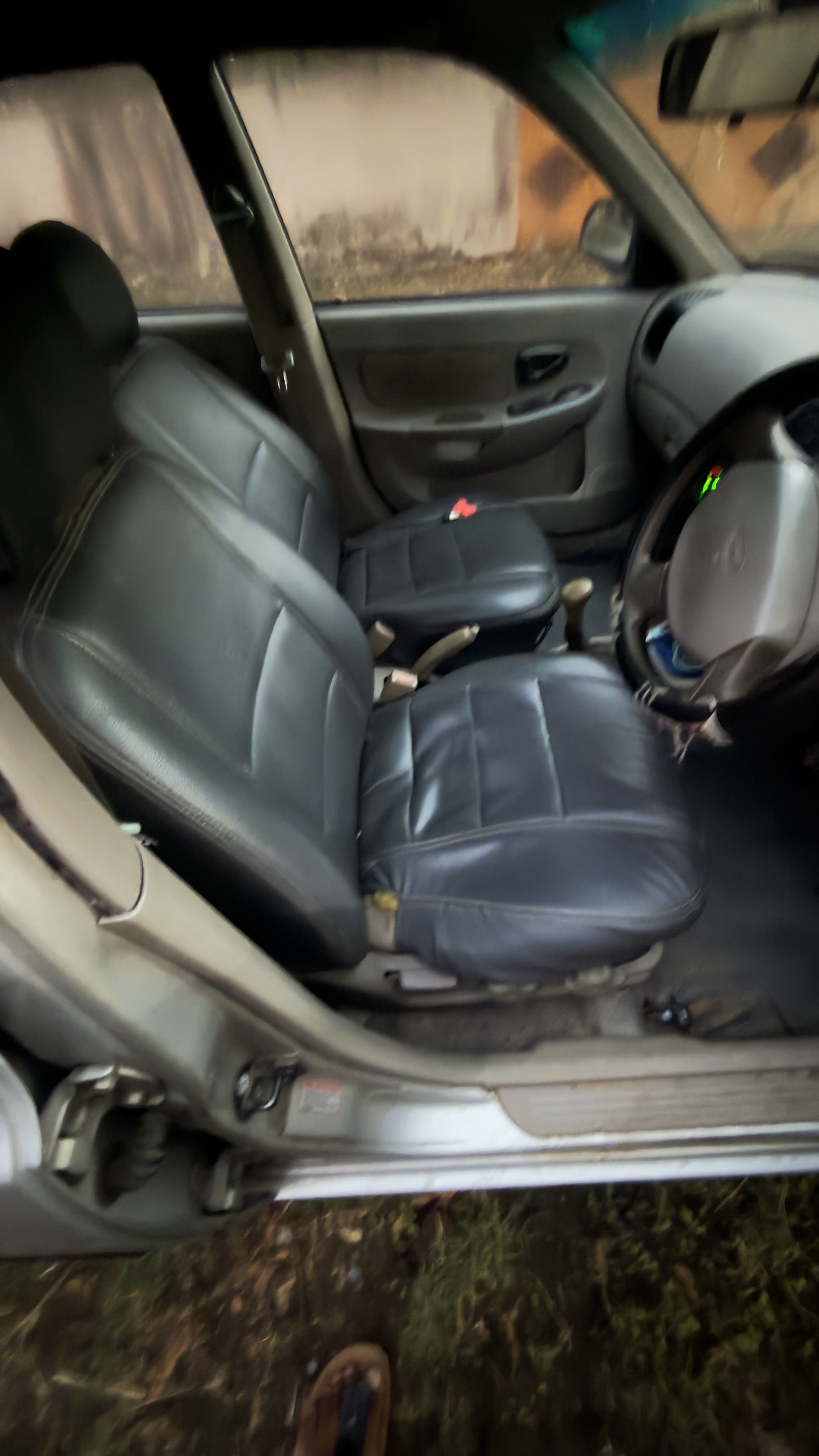 Hyundai Accent - Image 8