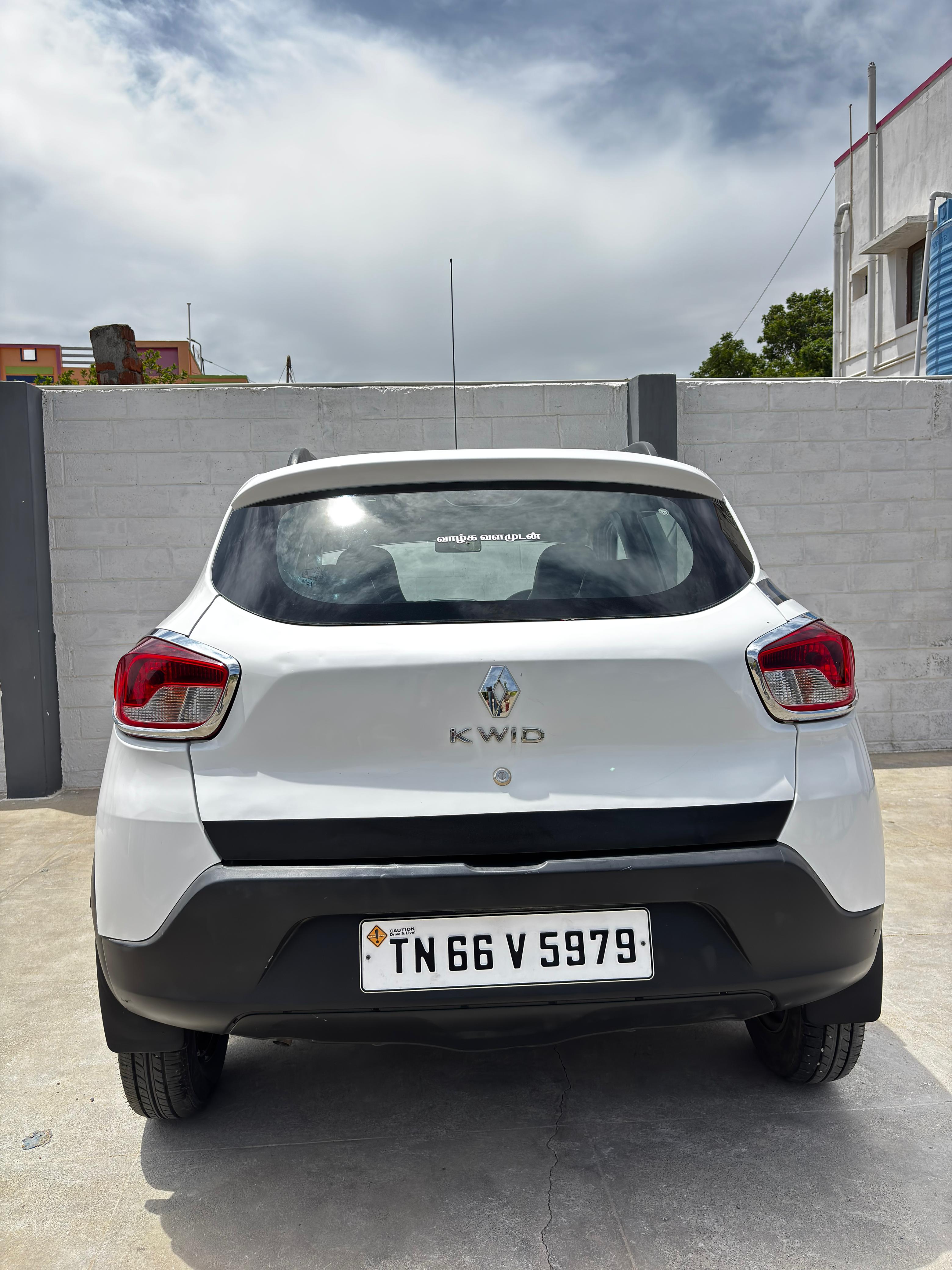 Renault Kwid - Image 2